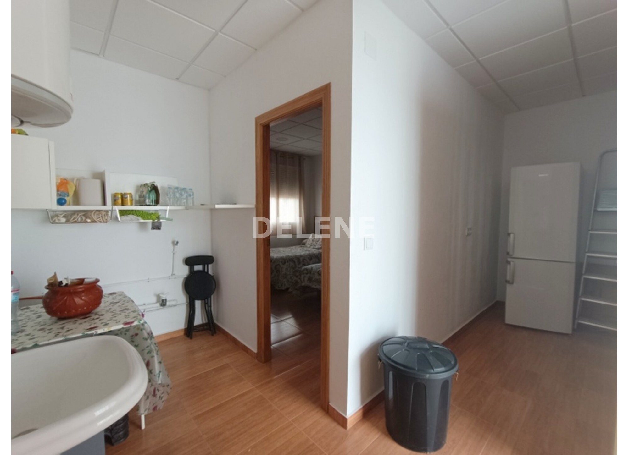 2953 CASA CON PATIO Y TERRENO, CORDOVILLA