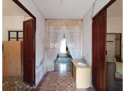 2928 CASA CON PATIO, ZONA ESTACIÓN