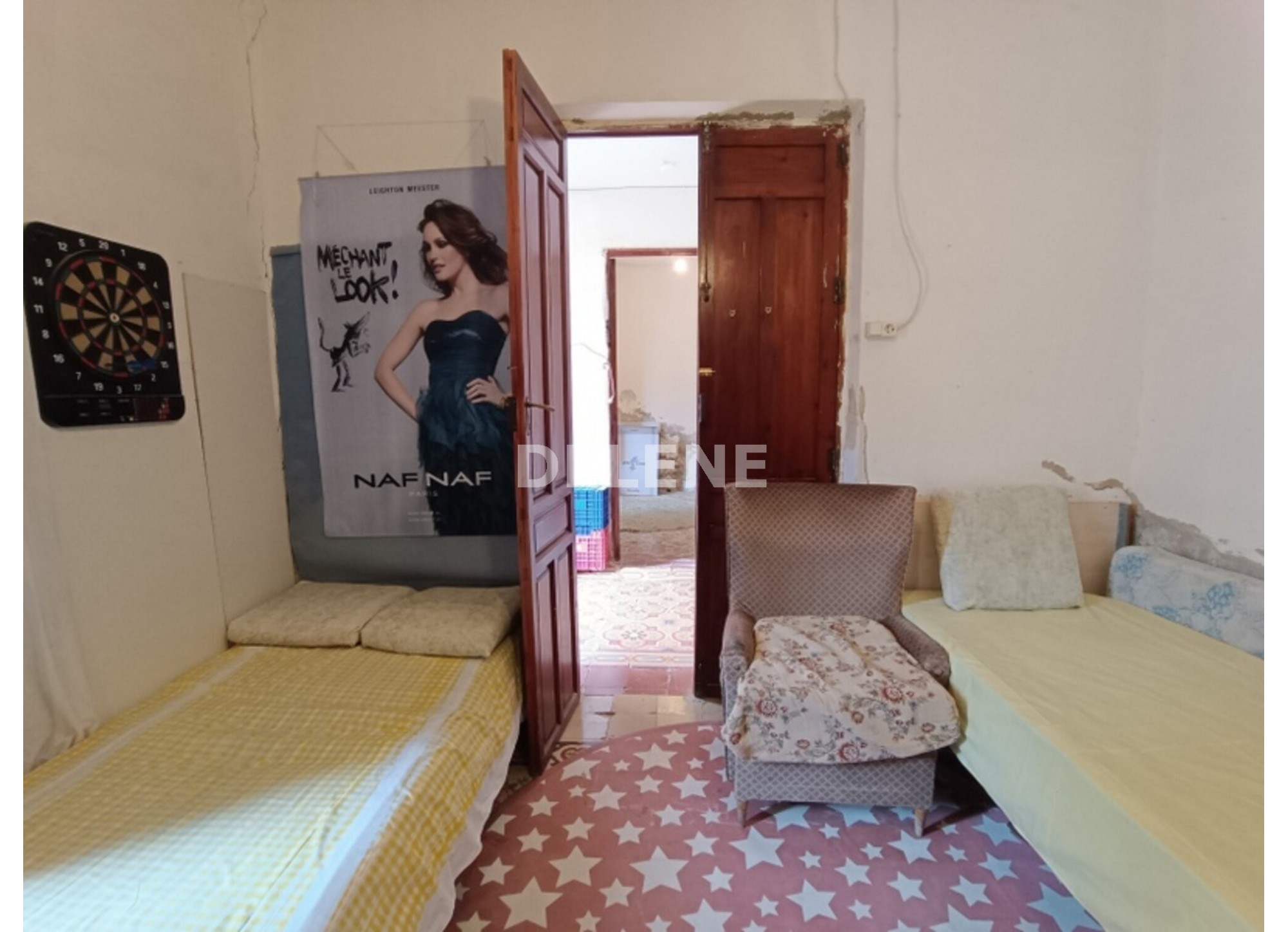 2928 CASA CON PATIO, ZONA ESTACIÓN