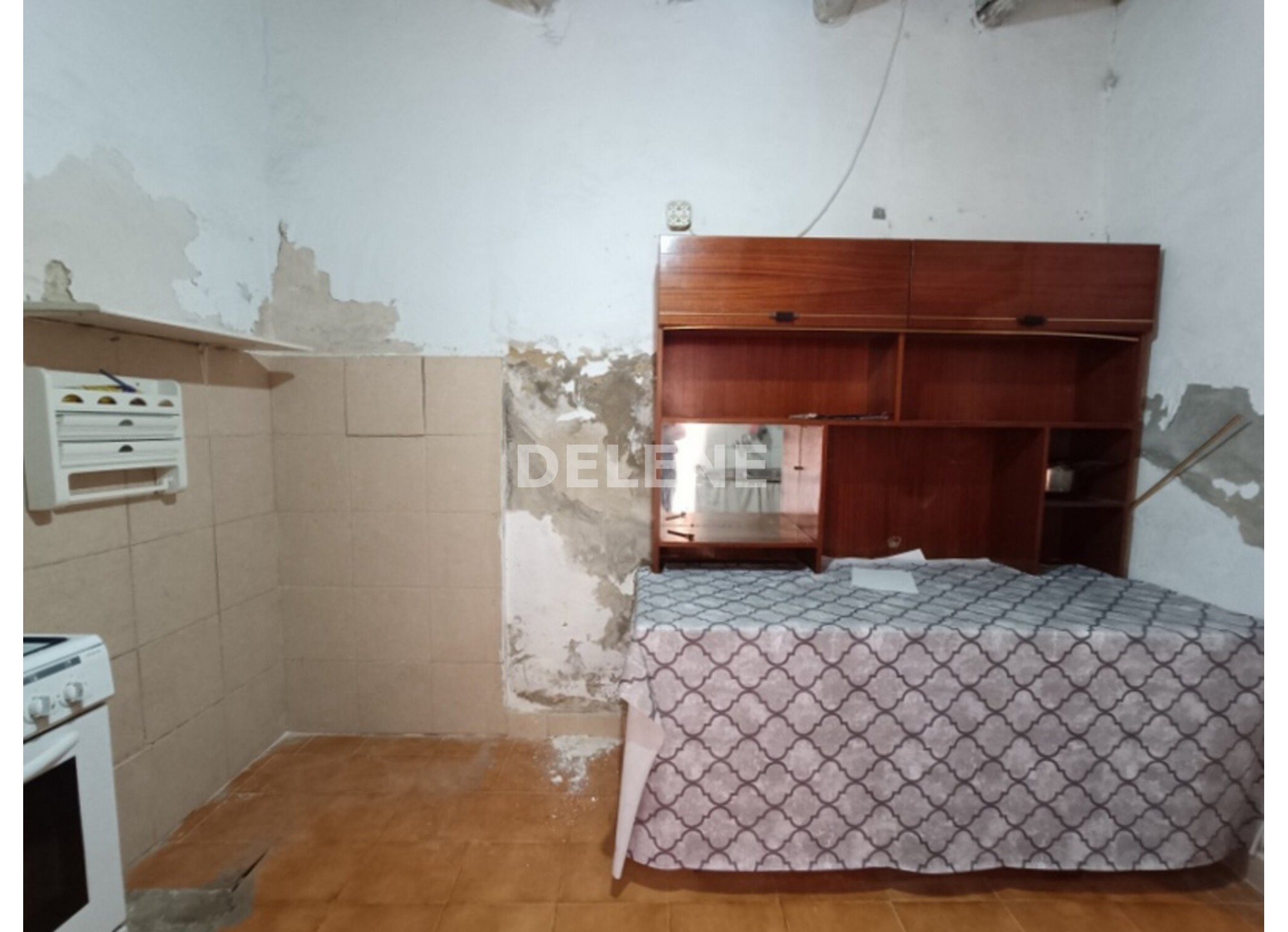 2928 CASA CON PATIO, ZONA ESTACIÓN