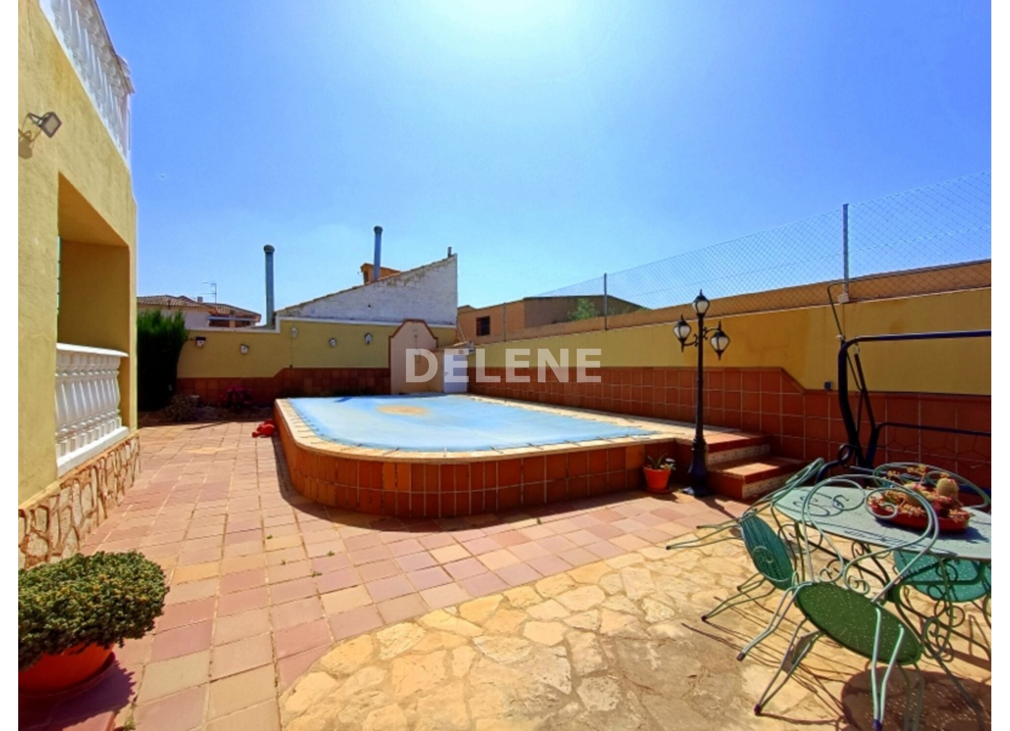 2334 CAMPO, PRÓXIMO PISCINA DEL FARO
