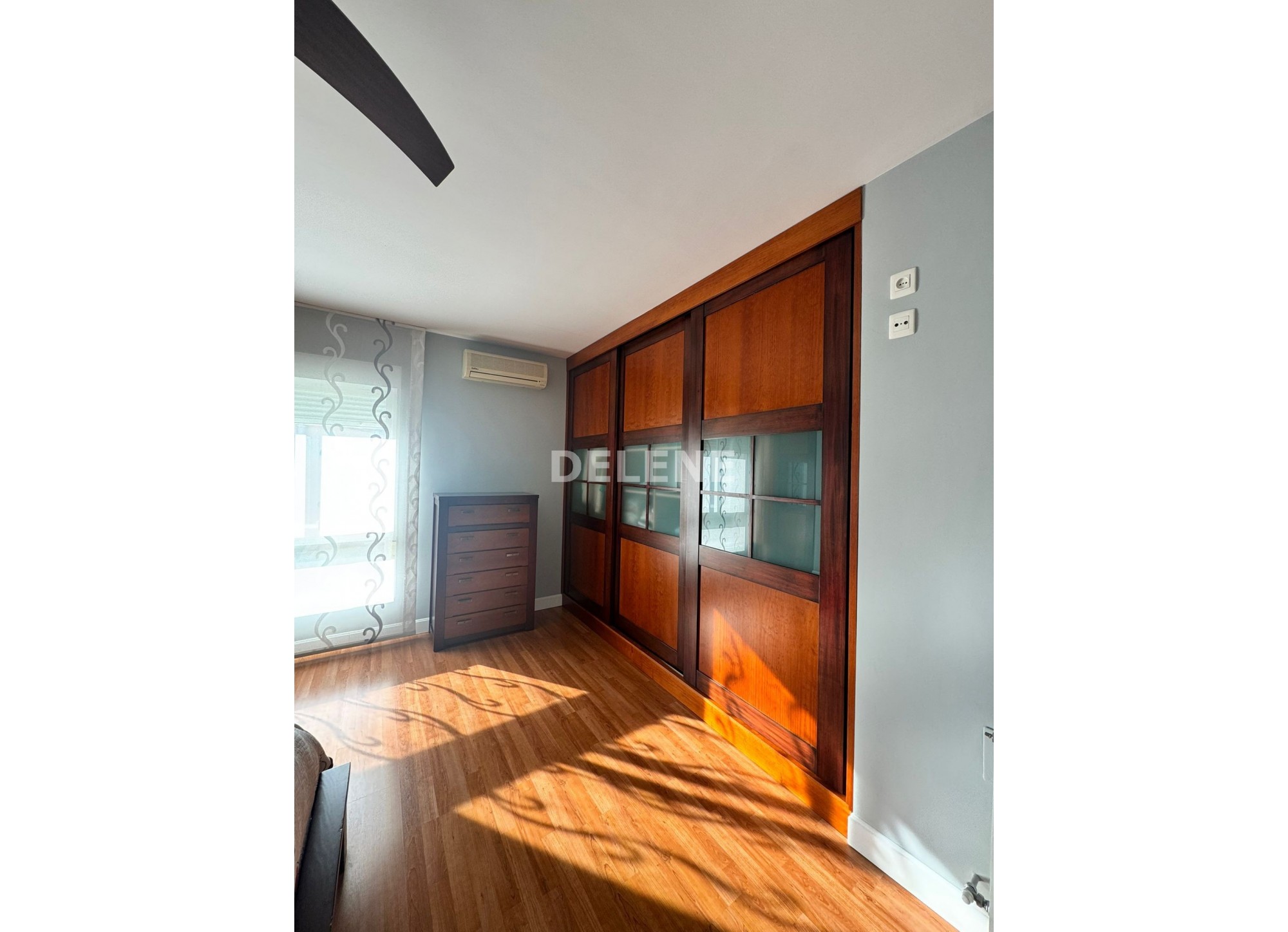 2955 CHALET ADOSADO, ISSO