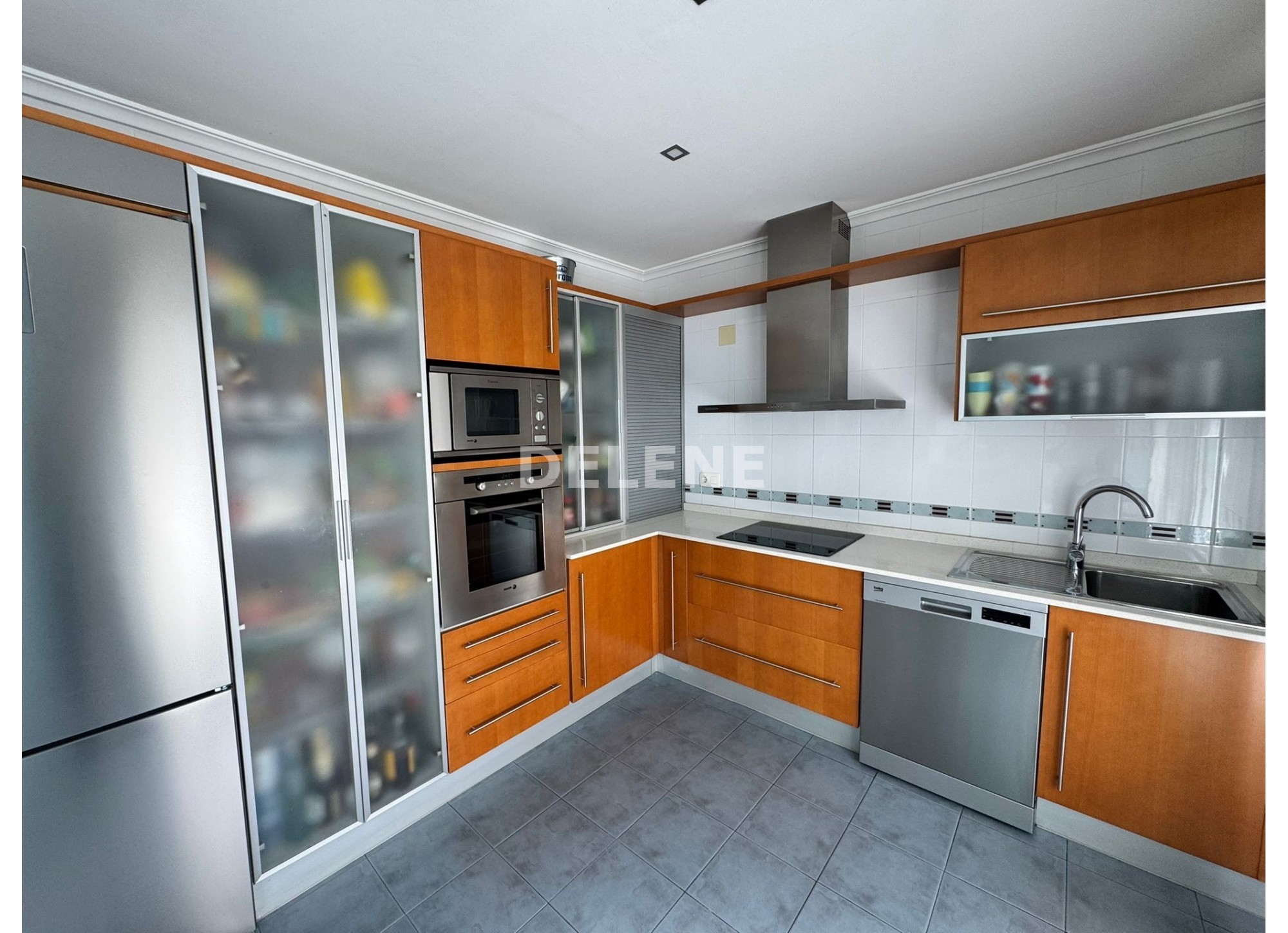 2955 CHALET ADOSADO, ISSO