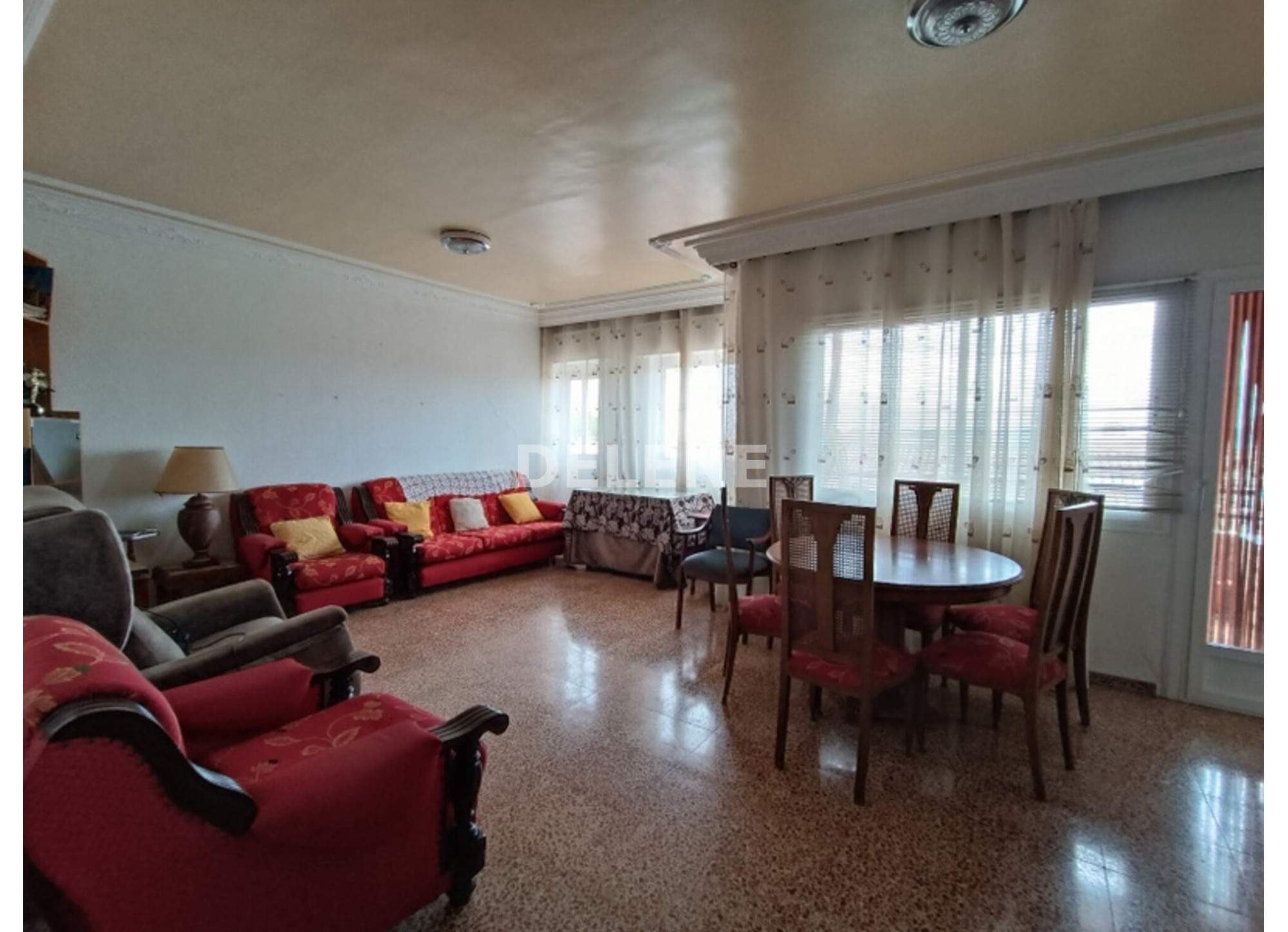 2958 PISO DE 130 M2, ZONA MERCADONA