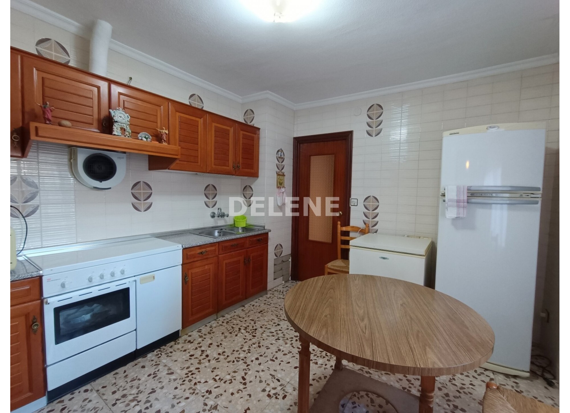 2963 PISO EN ZONA PUERTAS DE MADIRD