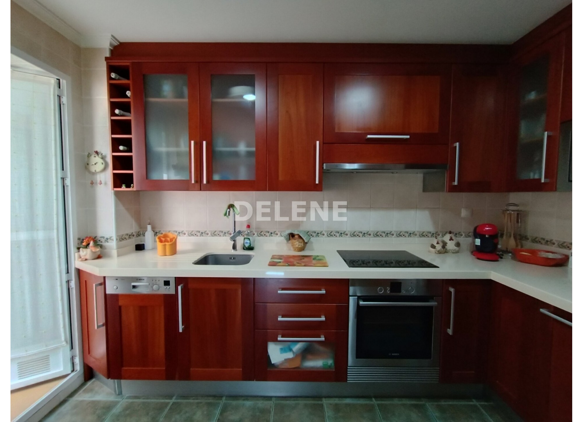 2974 PISO CON TERRAZA, ZONA MERCADONA
