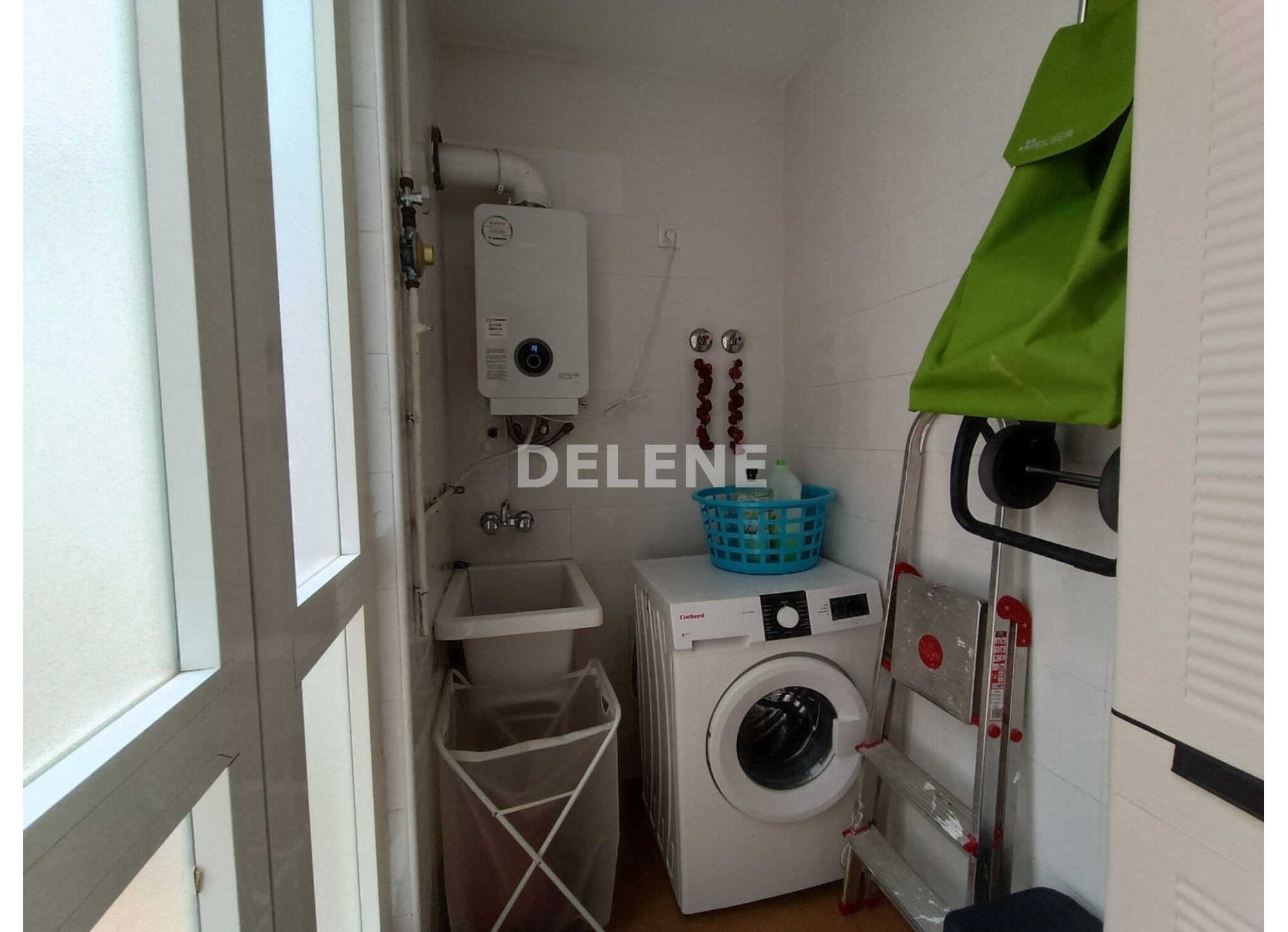 2974 PISO CON TERRAZA, ZONA MERCADONA