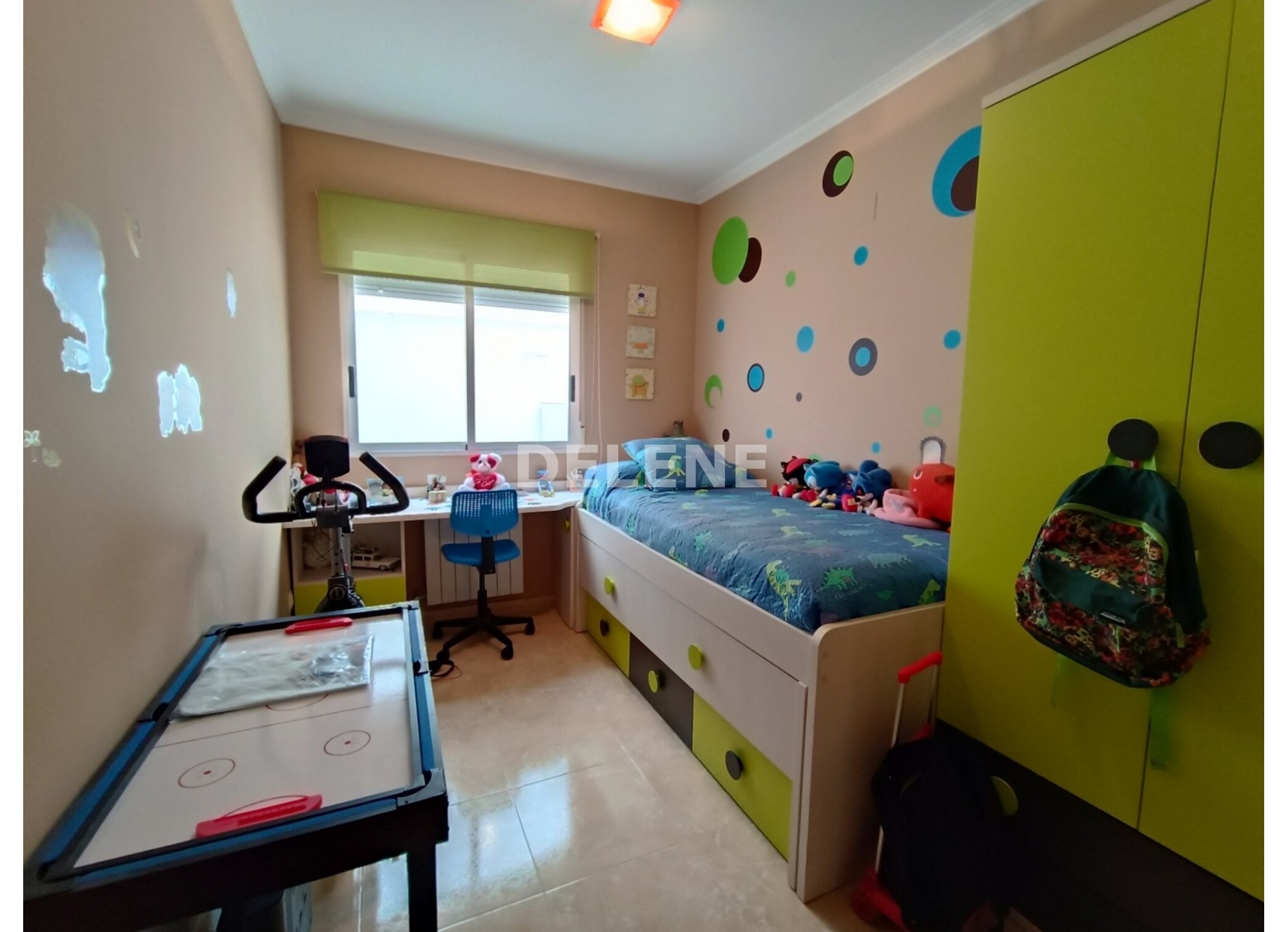 2974 PISO CON TERRAZA, ZONA MERCADONA