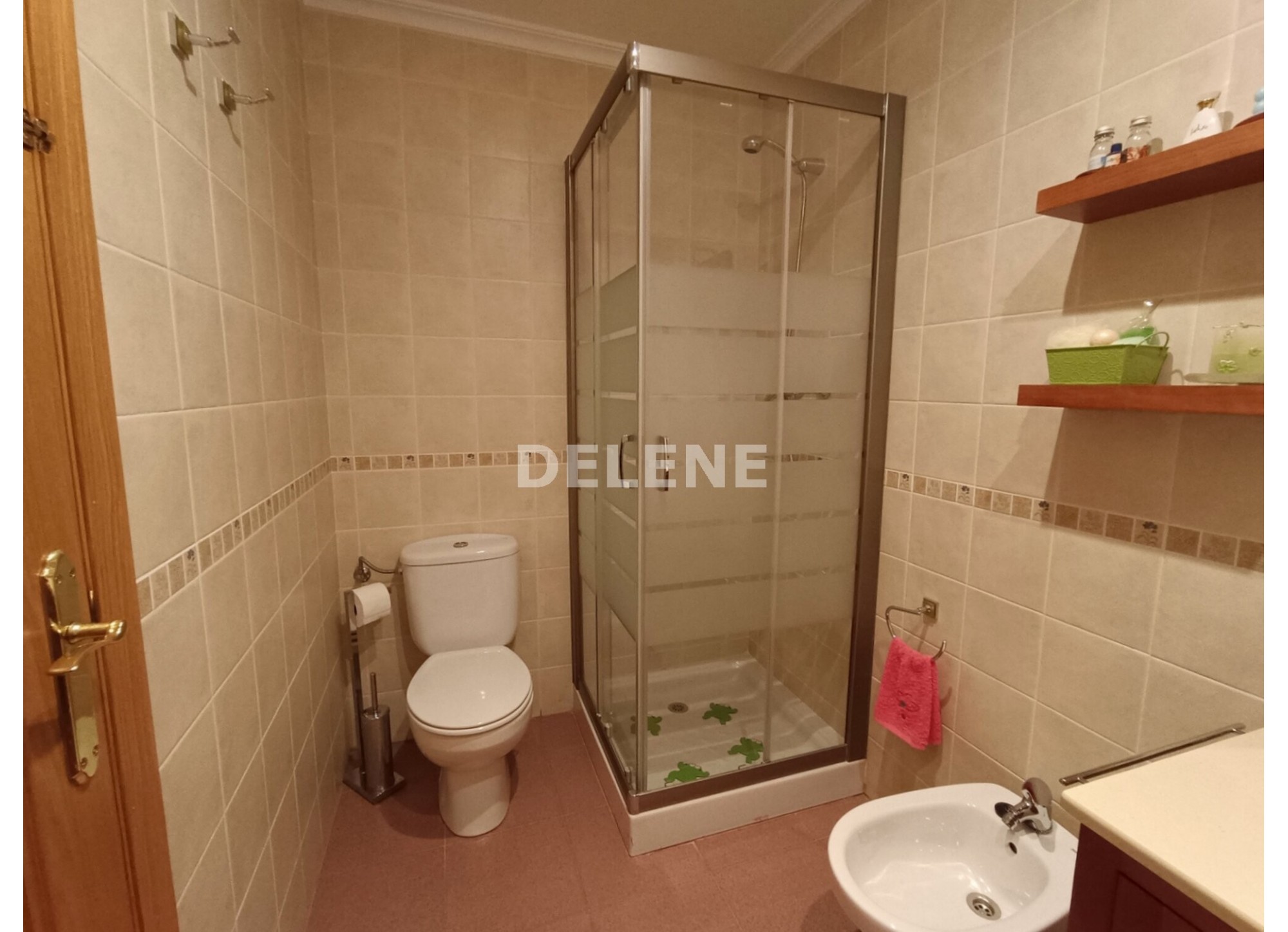 2974 PISO CON TERRAZA, ZONA MERCADONA