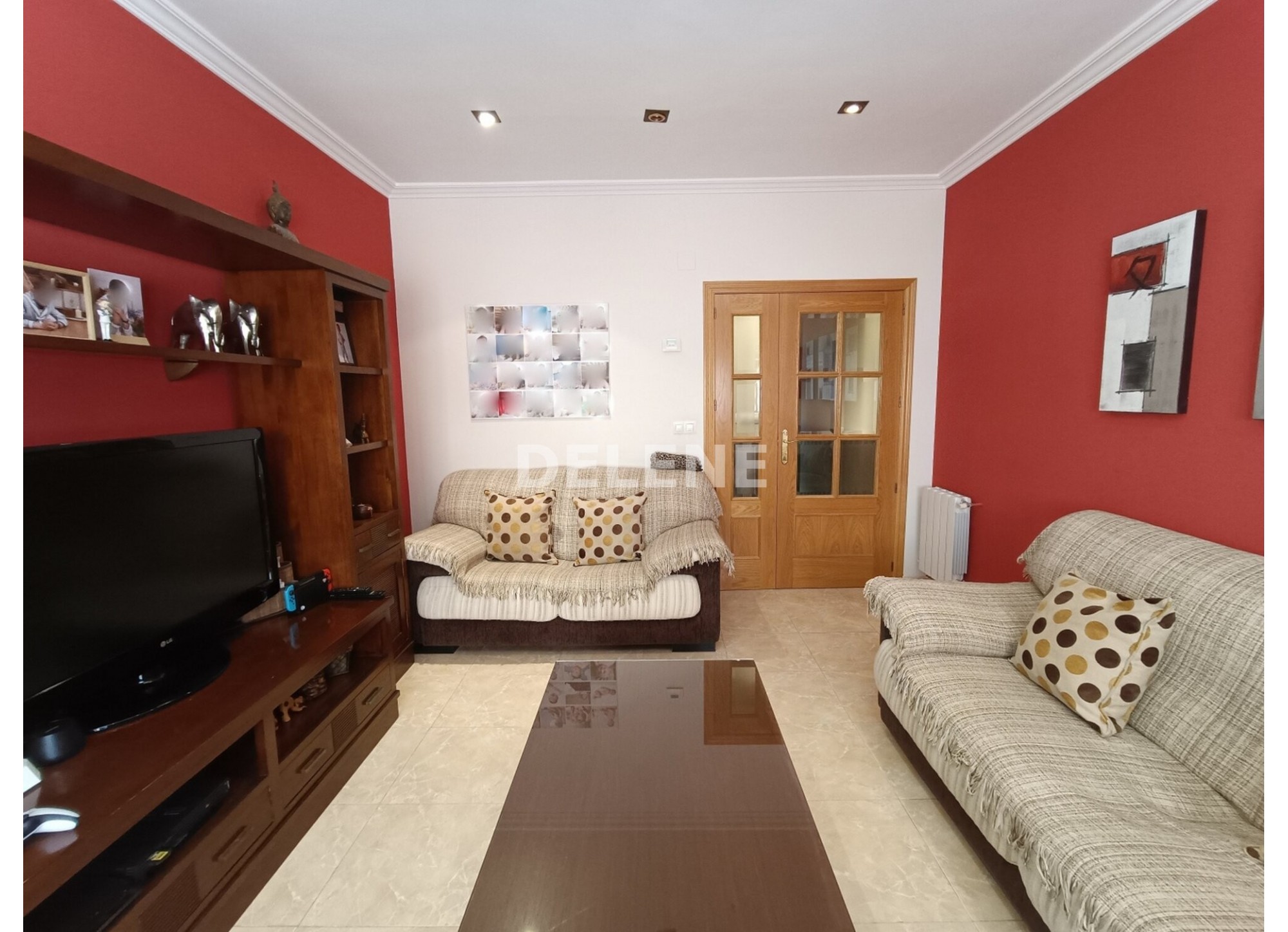 2974 PISO CON TERRAZA, ZONA MERCADONA