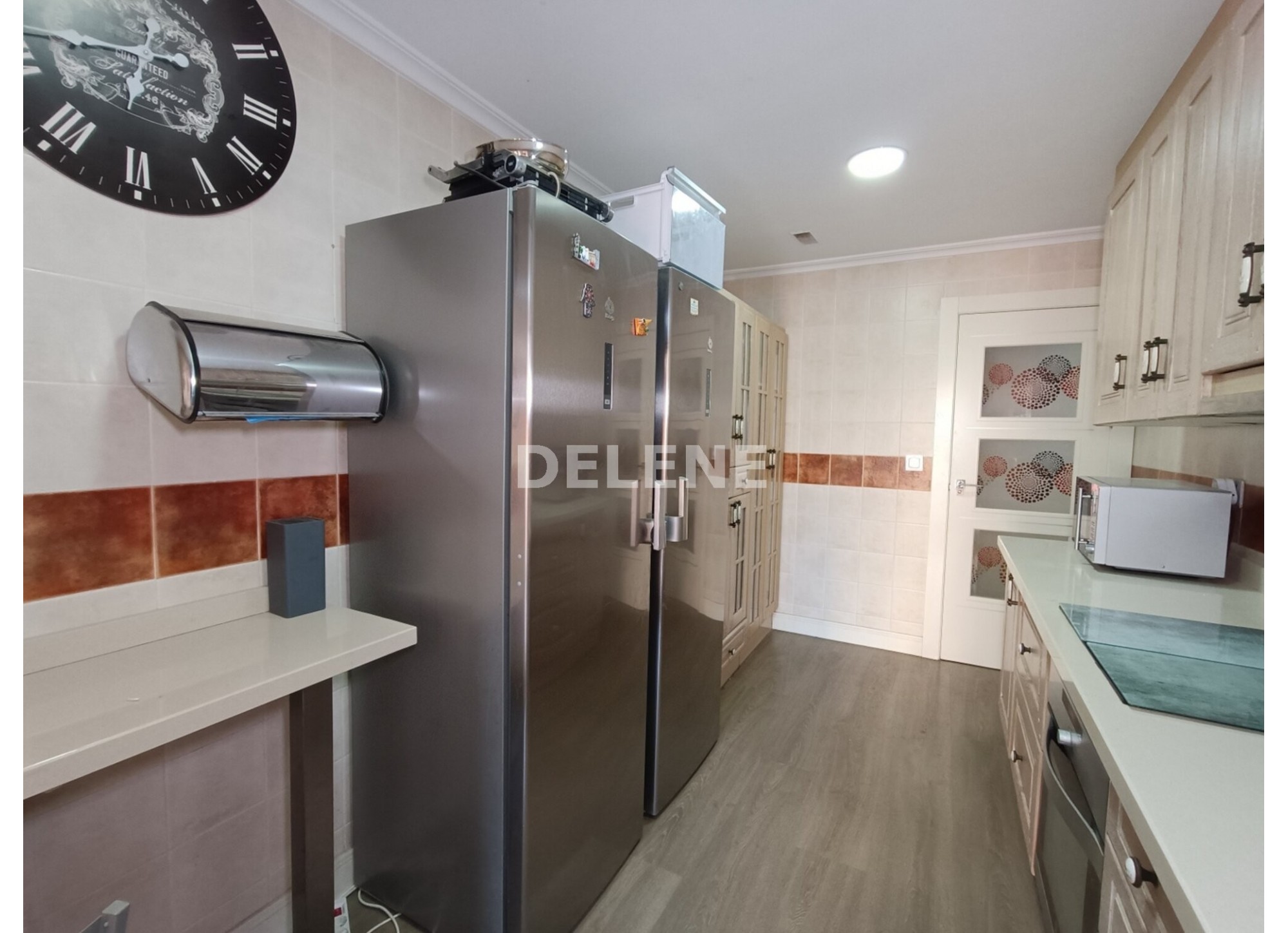 2983 PISO CON PATIO, ZONA PARQUE