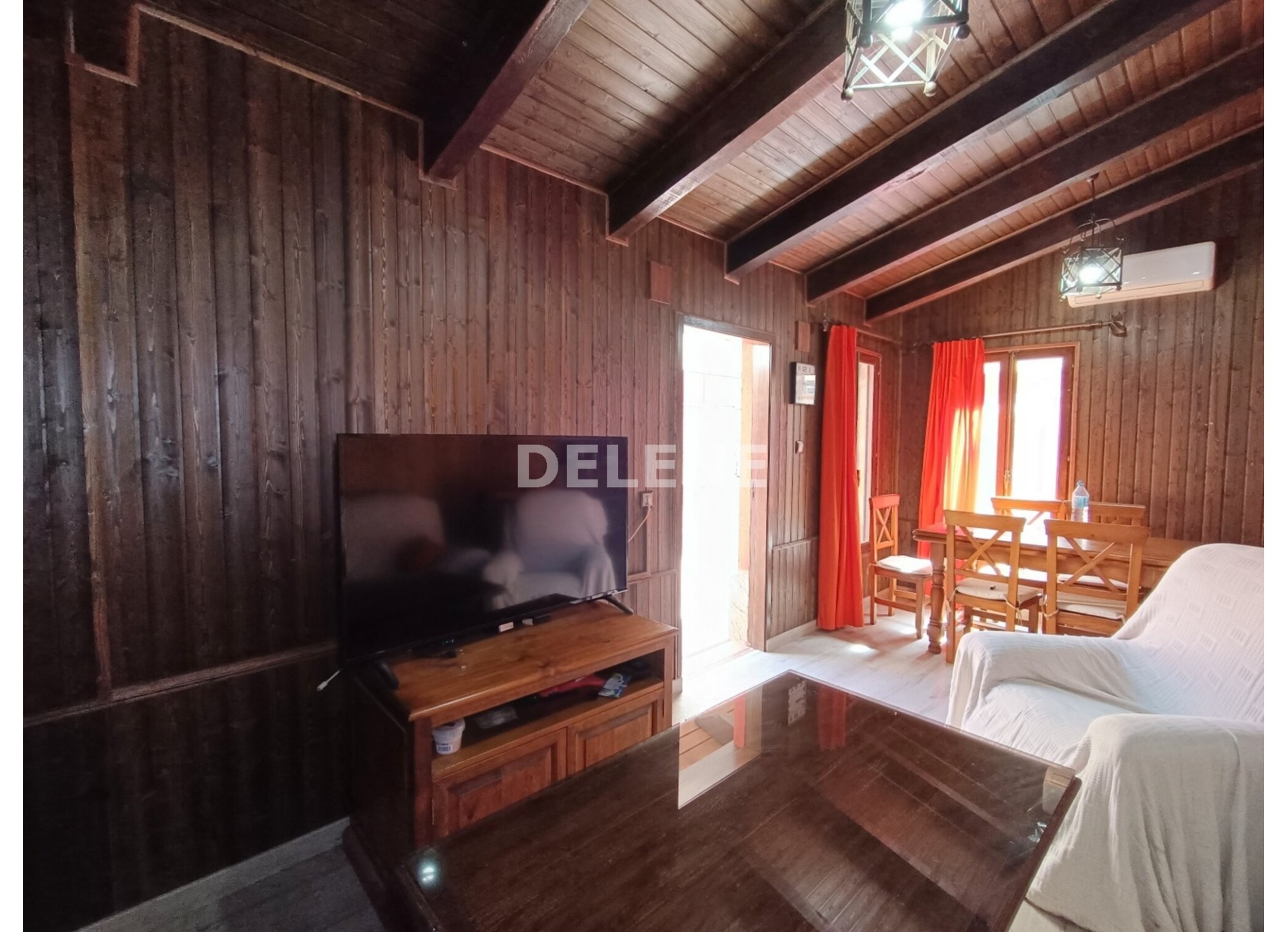2983 PISO CON PATIO, ZONA PARQUE