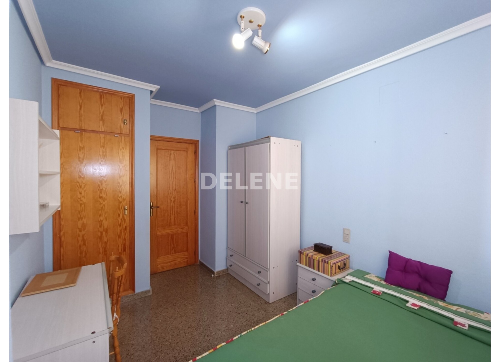 2986 PISO EN ZONA JUAN CARLOS PRIMERO