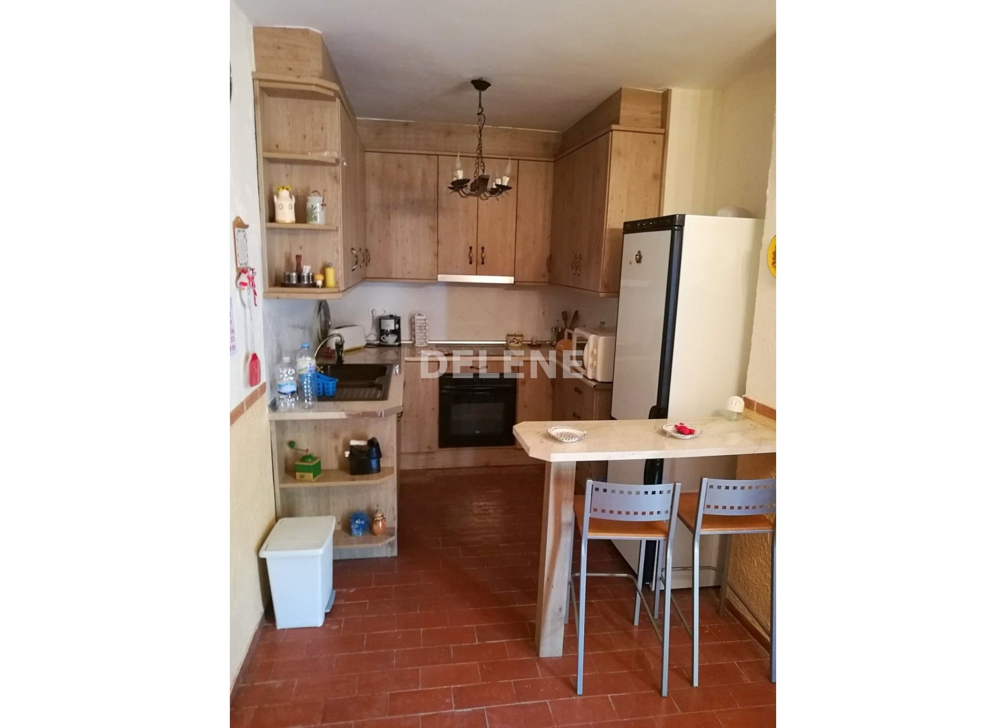 2987 CASA CON PATIO, CAÑADA DE AGRA