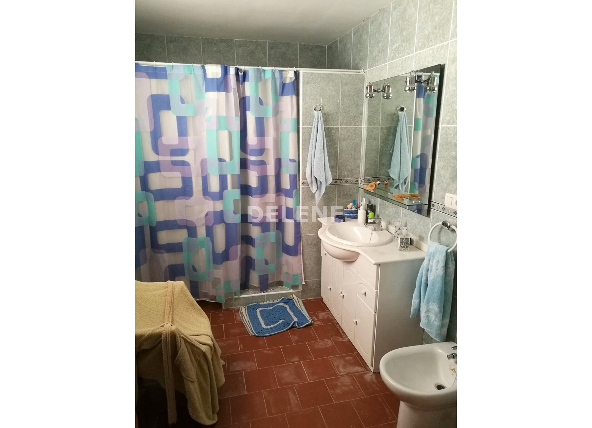 2987 CASA CON PATIO, CAÑADA DE AGRA