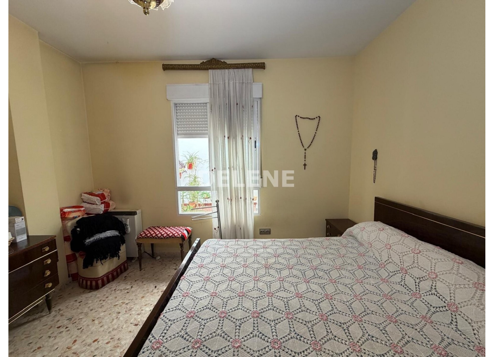 2988 PISO EN ZONA PLAZA NUEVA