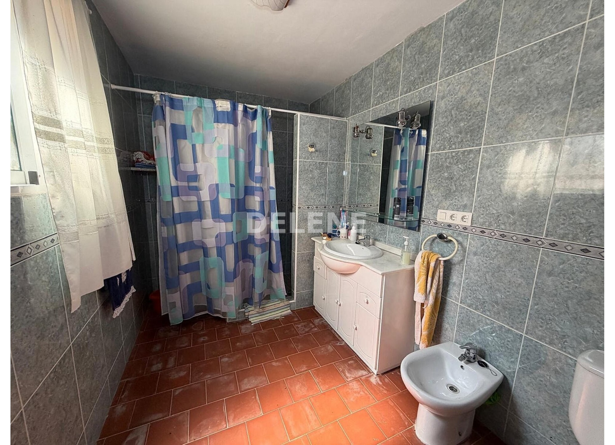 2987 CASA CON PATIO, CAÑADA DE AGRA