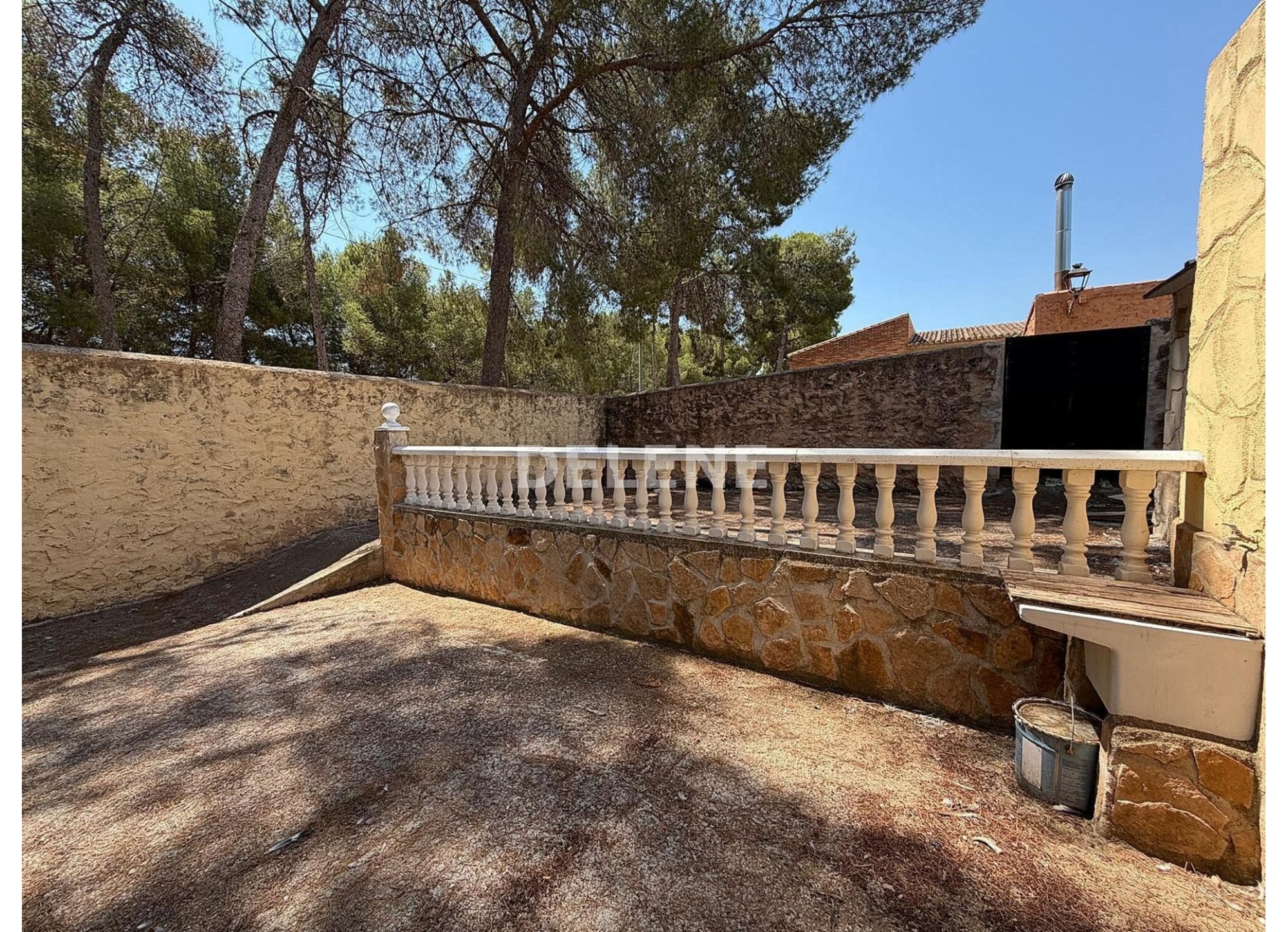 2987 CASA CON PATIO, CAÑADA DE AGRA