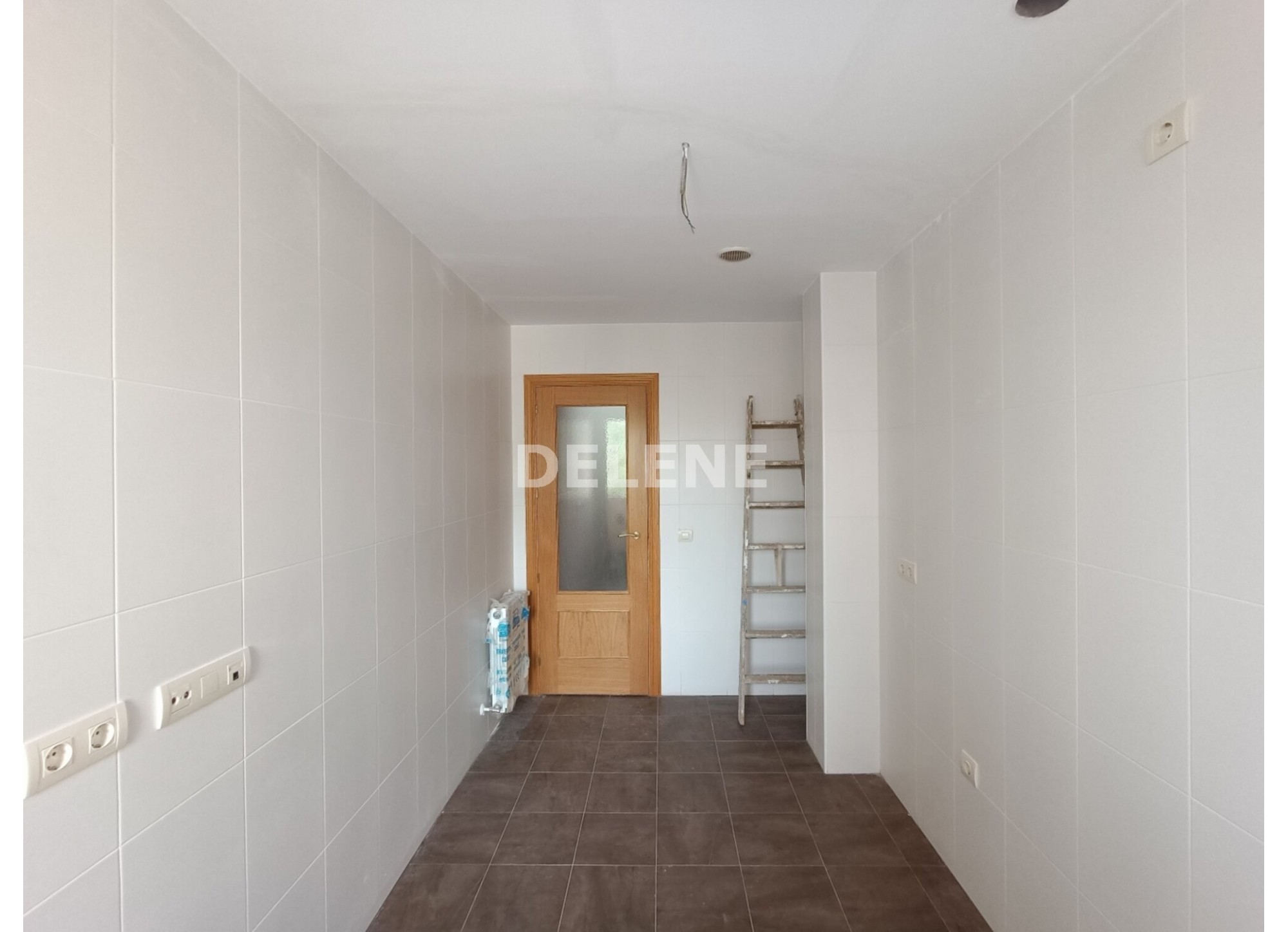 2990 PISO DUPLEX CON GARAJE, ZONA PISCINA RIBERA