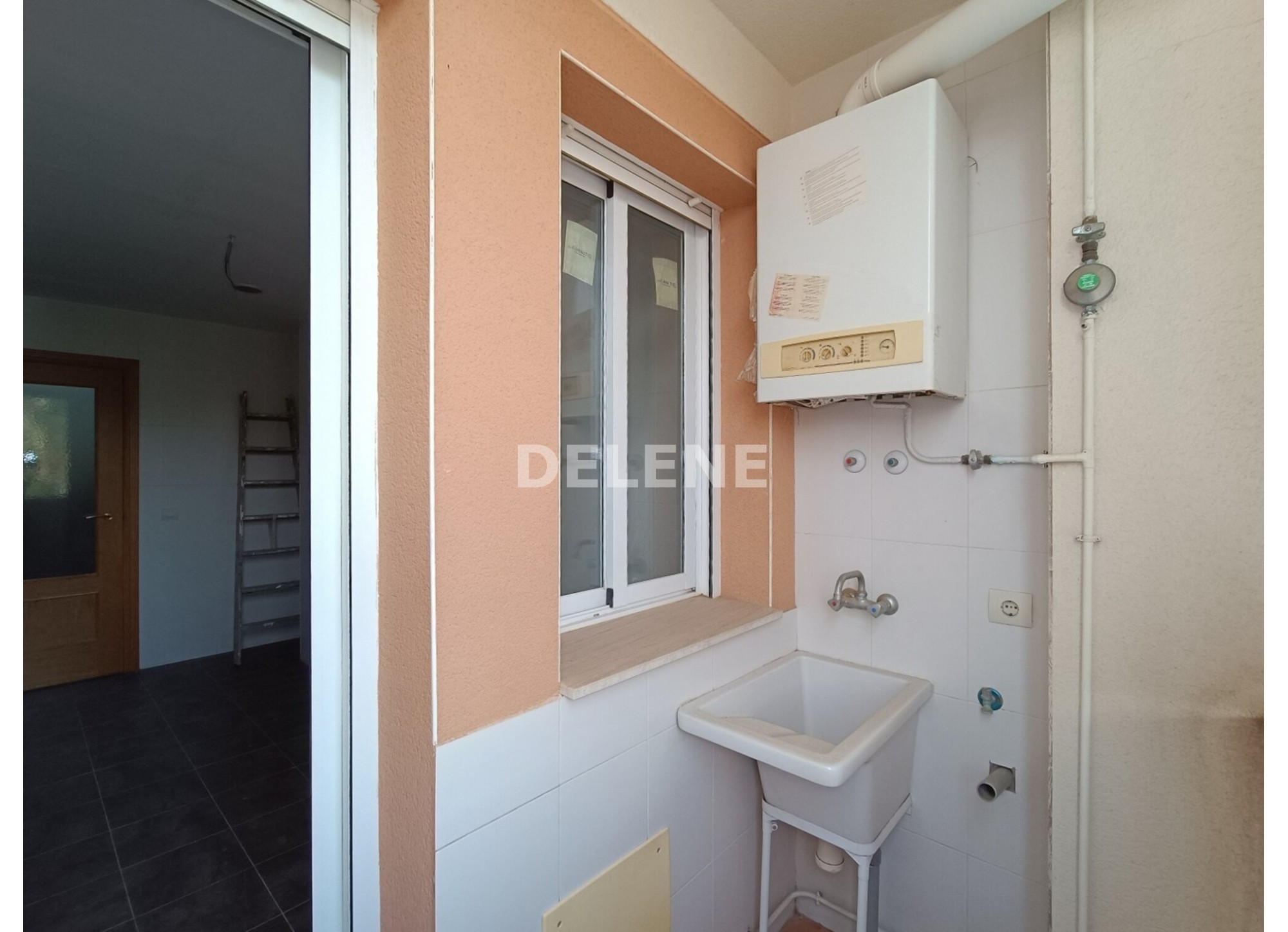 2990 PISO DUPLEX CON GARAJE, ZONA PISCINA RIBERA