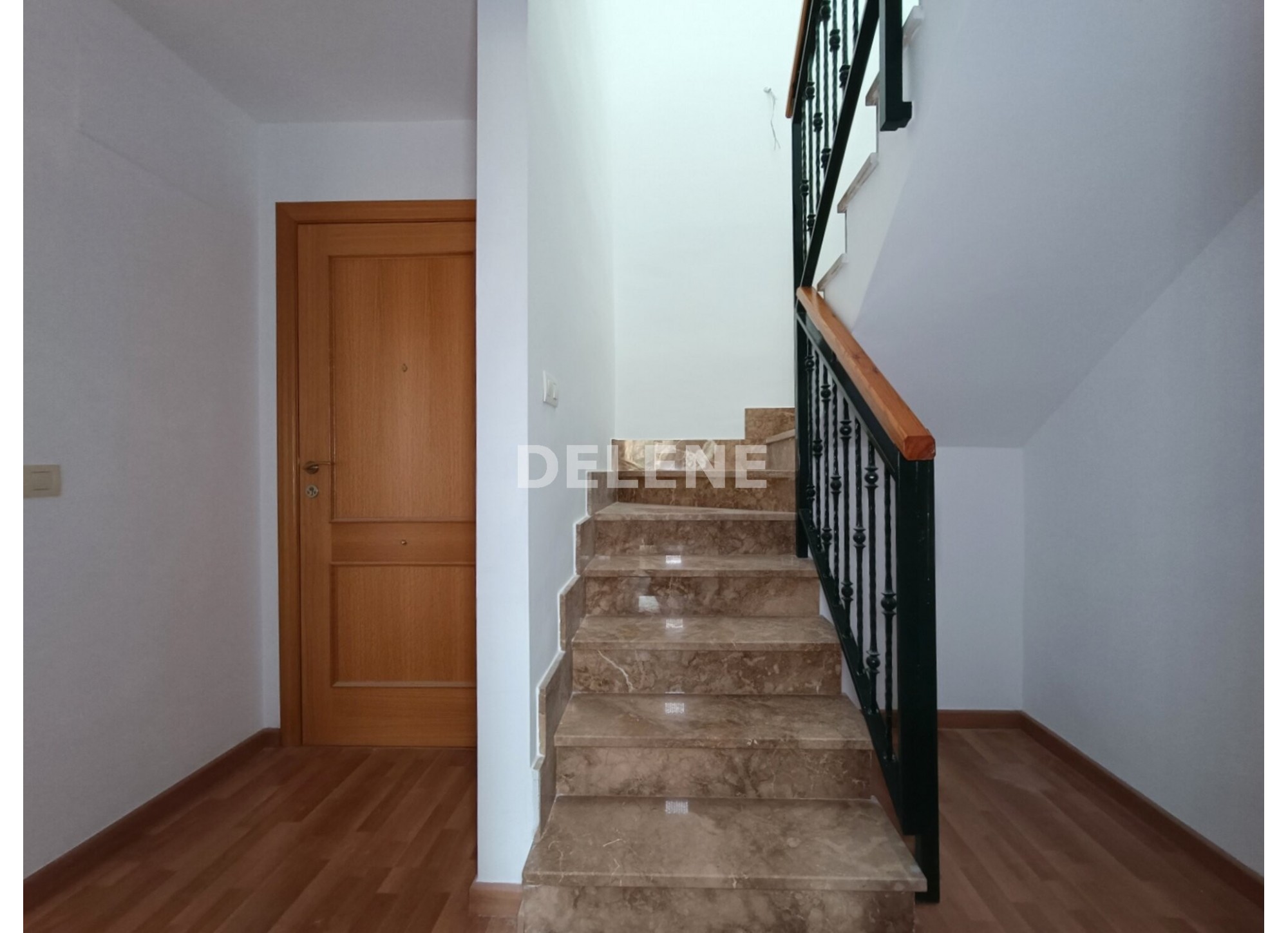 2990 PISO DUPLEX CON GARAJE, ZONA PISCINA RIBERA
