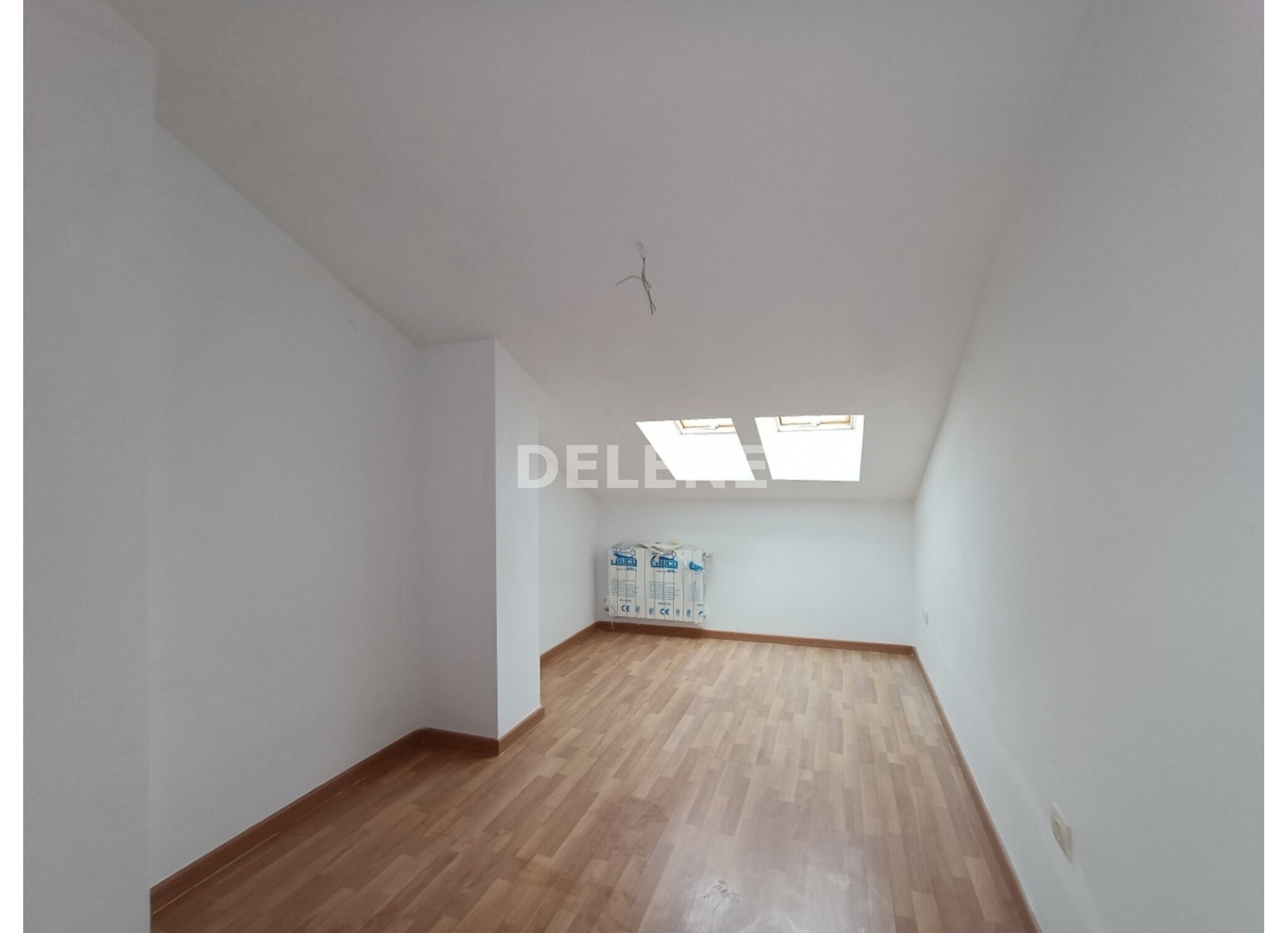 2990 PISO DUPLEX CON GARAJE, ZONA PISCINA RIBERA