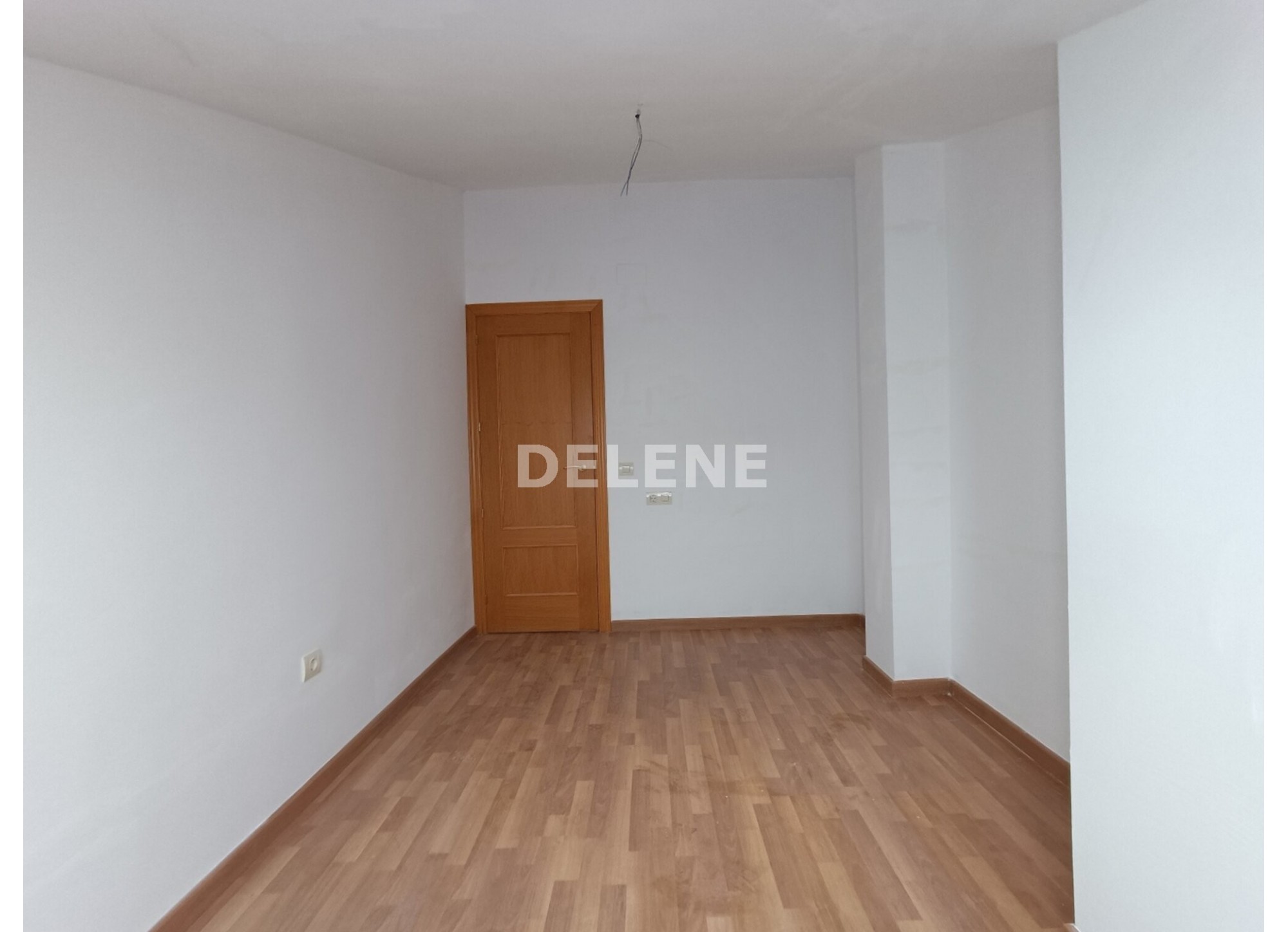 2990 PISO DUPLEX CON GARAJE, ZONA PISCINA RIBERA