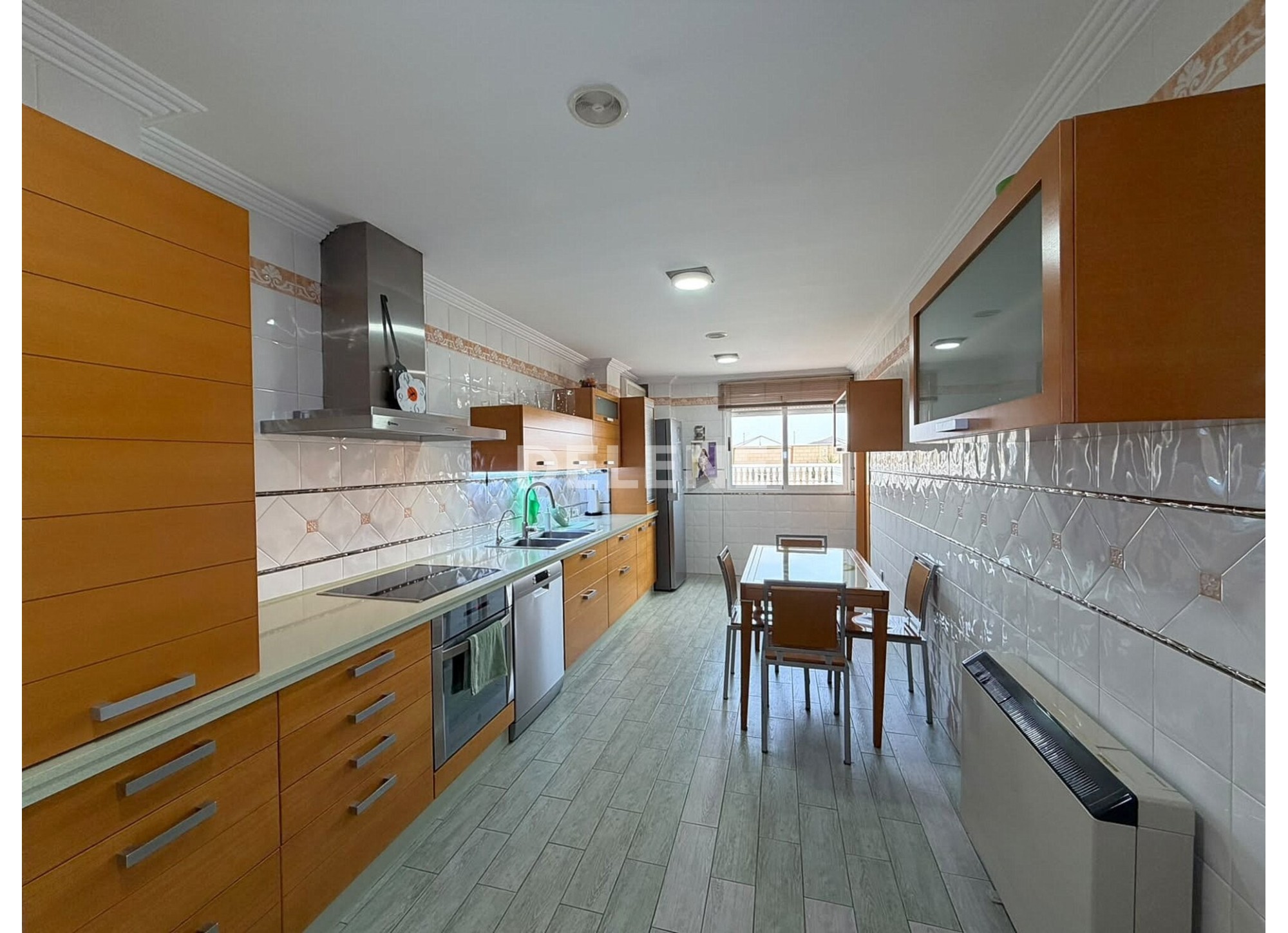 2991 PISO CON PATIO, AVDA LA LIBERTAD
