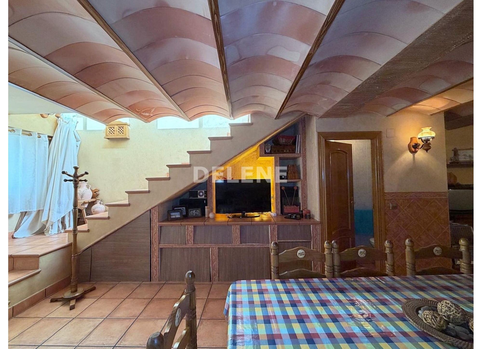 2991 PISO CON PATIO, AVDA LA LIBERTAD