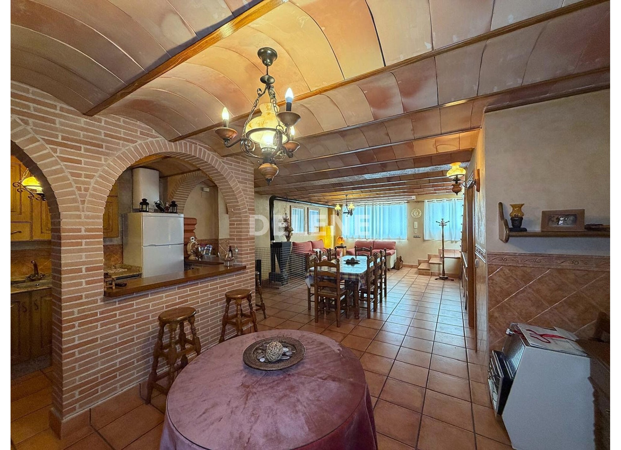 2991 PISO CON PATIO, AVDA LA LIBERTAD