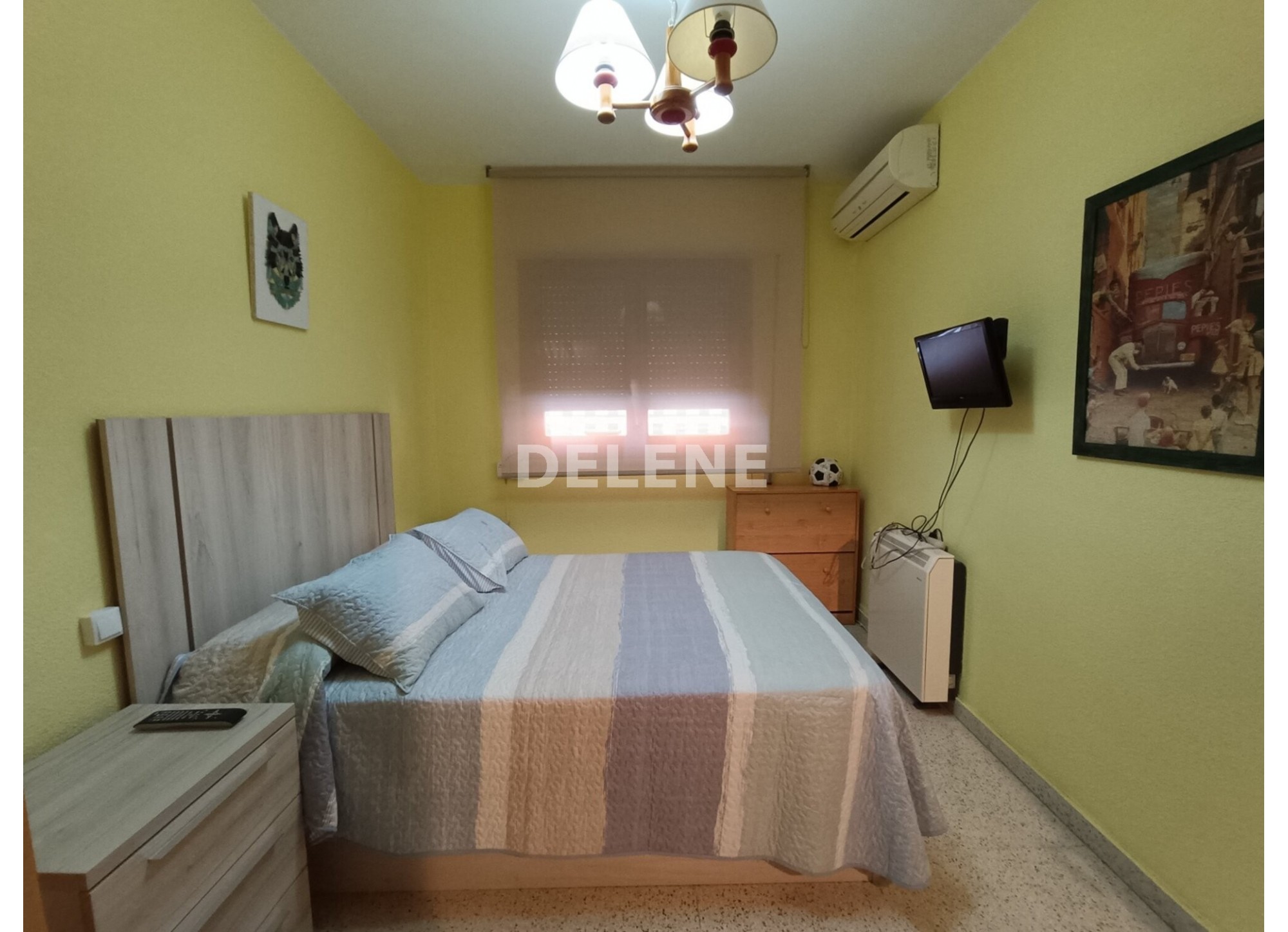 2995 PISO CON BALCON Y TERRAZA, ZONA MERCADONA
