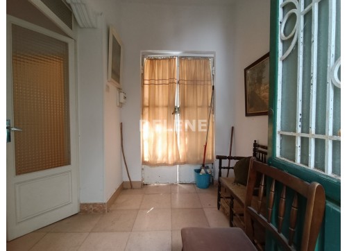3004 CASA CON PATIO, ZONA PARQUE