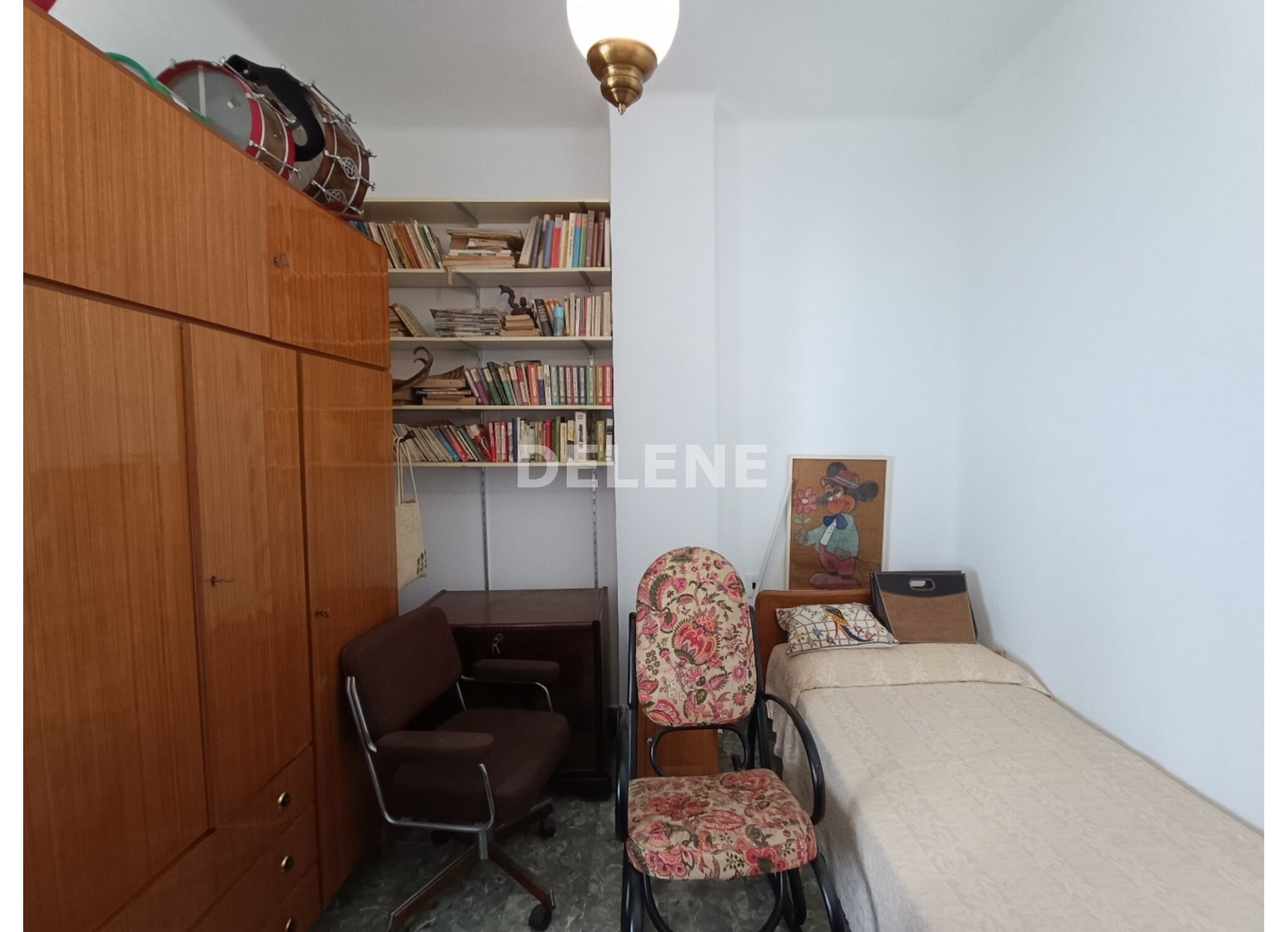 3004 CASA CON PATIO, ZONA PARQUE