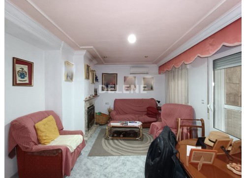 3005 PISO, ZONA JARDIN DE LOS TAMBORILEROS