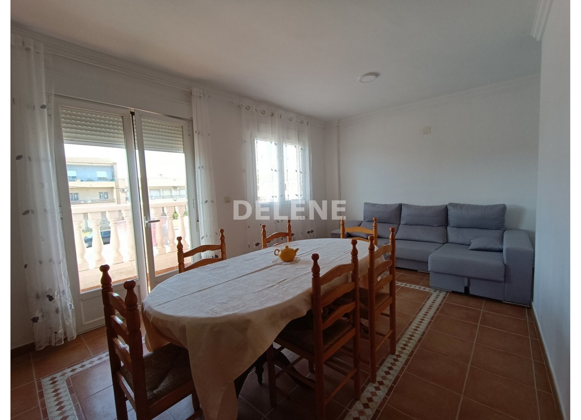 3009 PISO CON BALCON EN ISSO