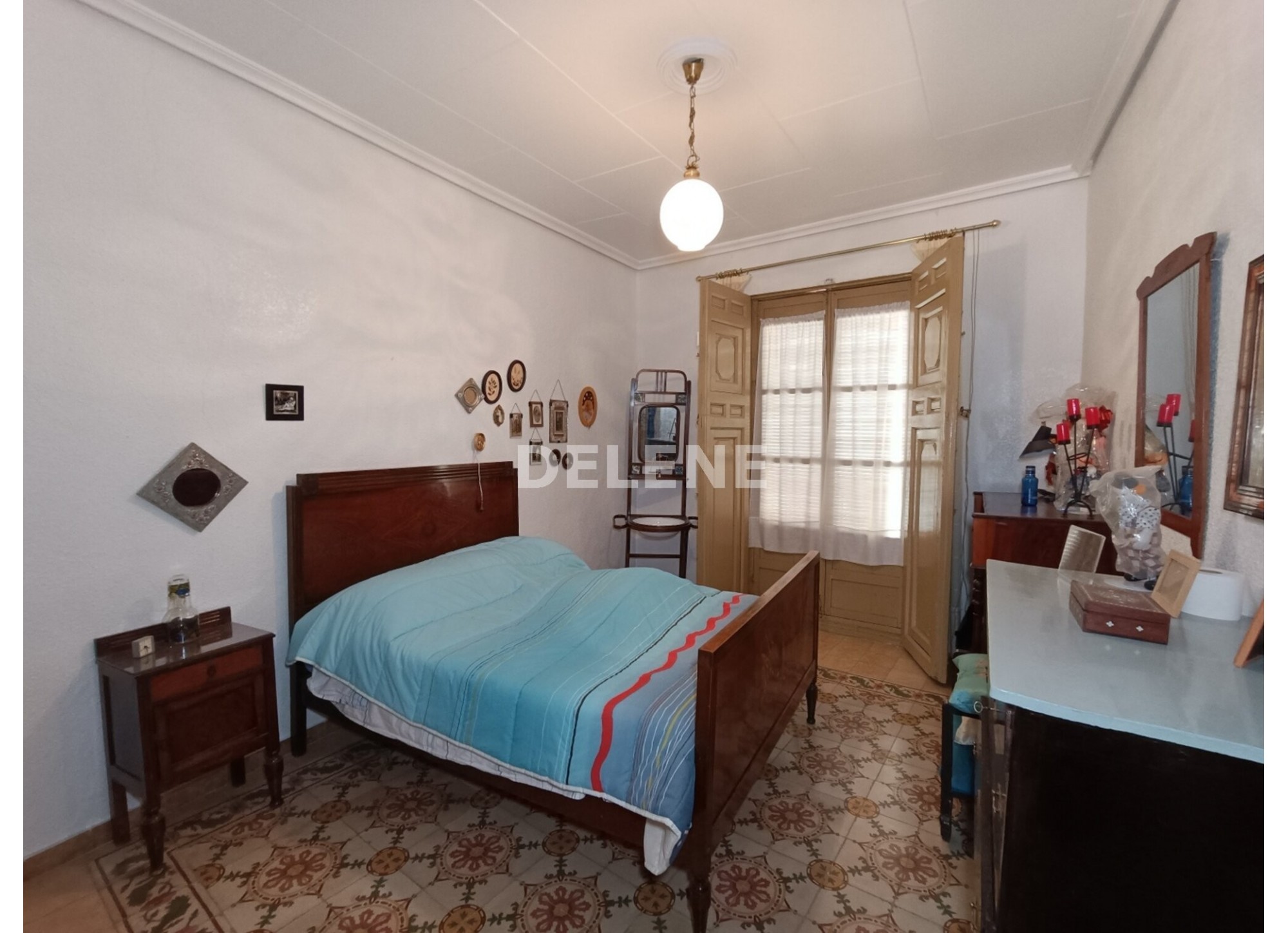 3012 CASA CON TERRENO, TOBARRA
