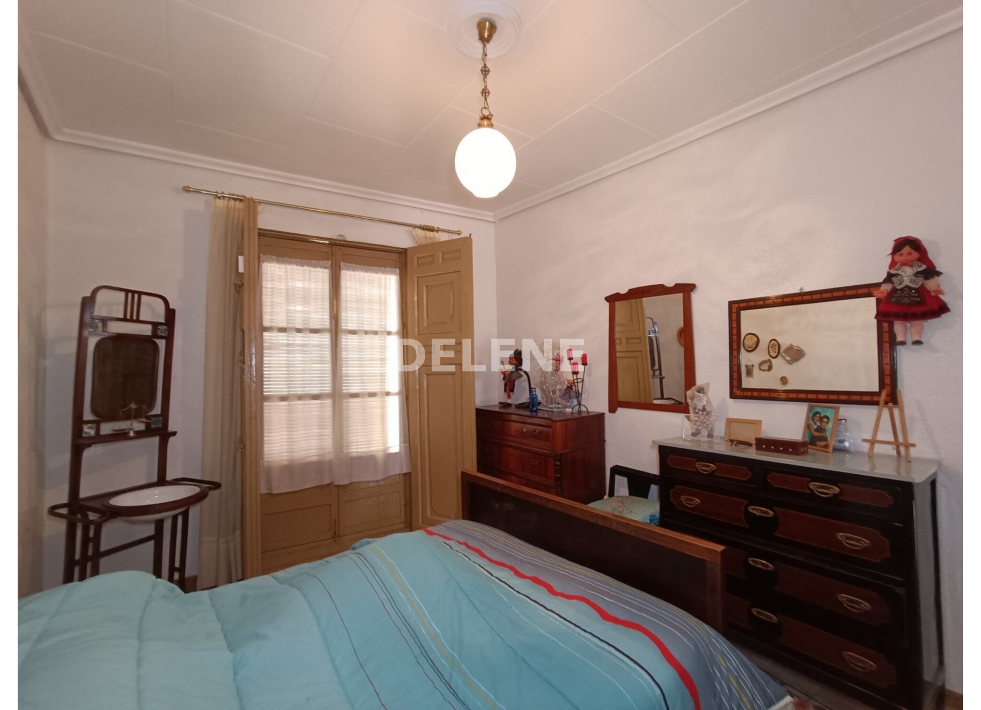 3012 CASA CON TERRENO, TOBARRA