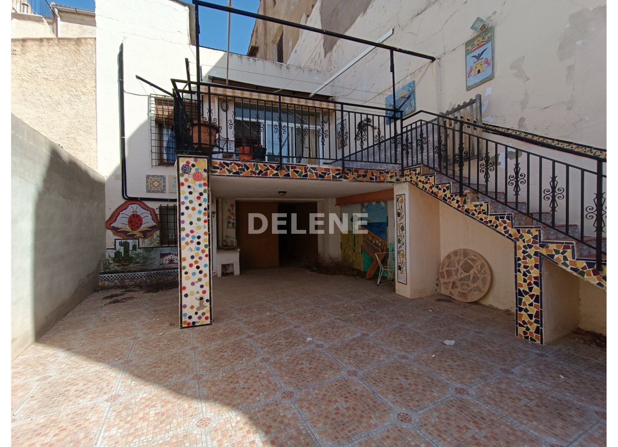 3012 CASA CON TERRENO, TOBARRA