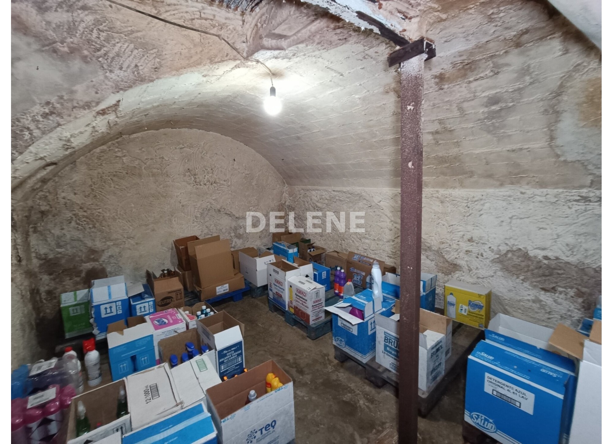 3013 LOCAL EN HELLÍN
