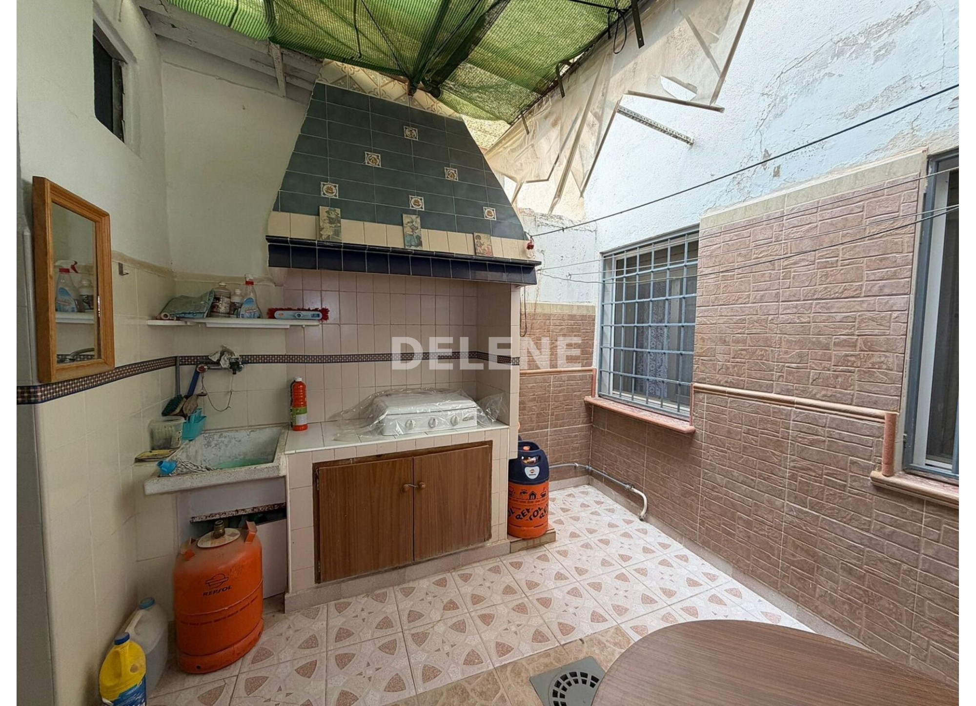 3014 CASA DOS PLANTAS, ZONA SAN ROQUE