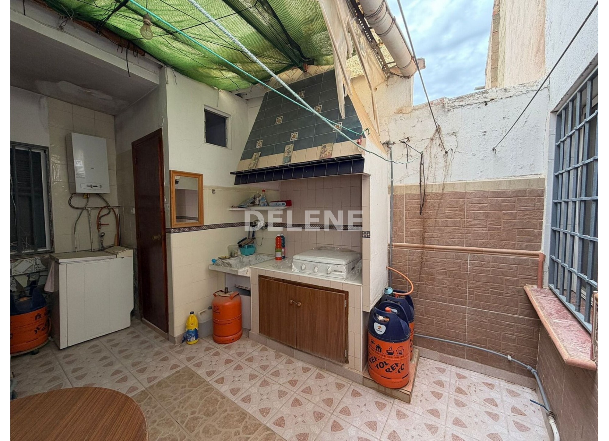 3014 CASA DOS PLANTAS, ZONA SAN ROQUE