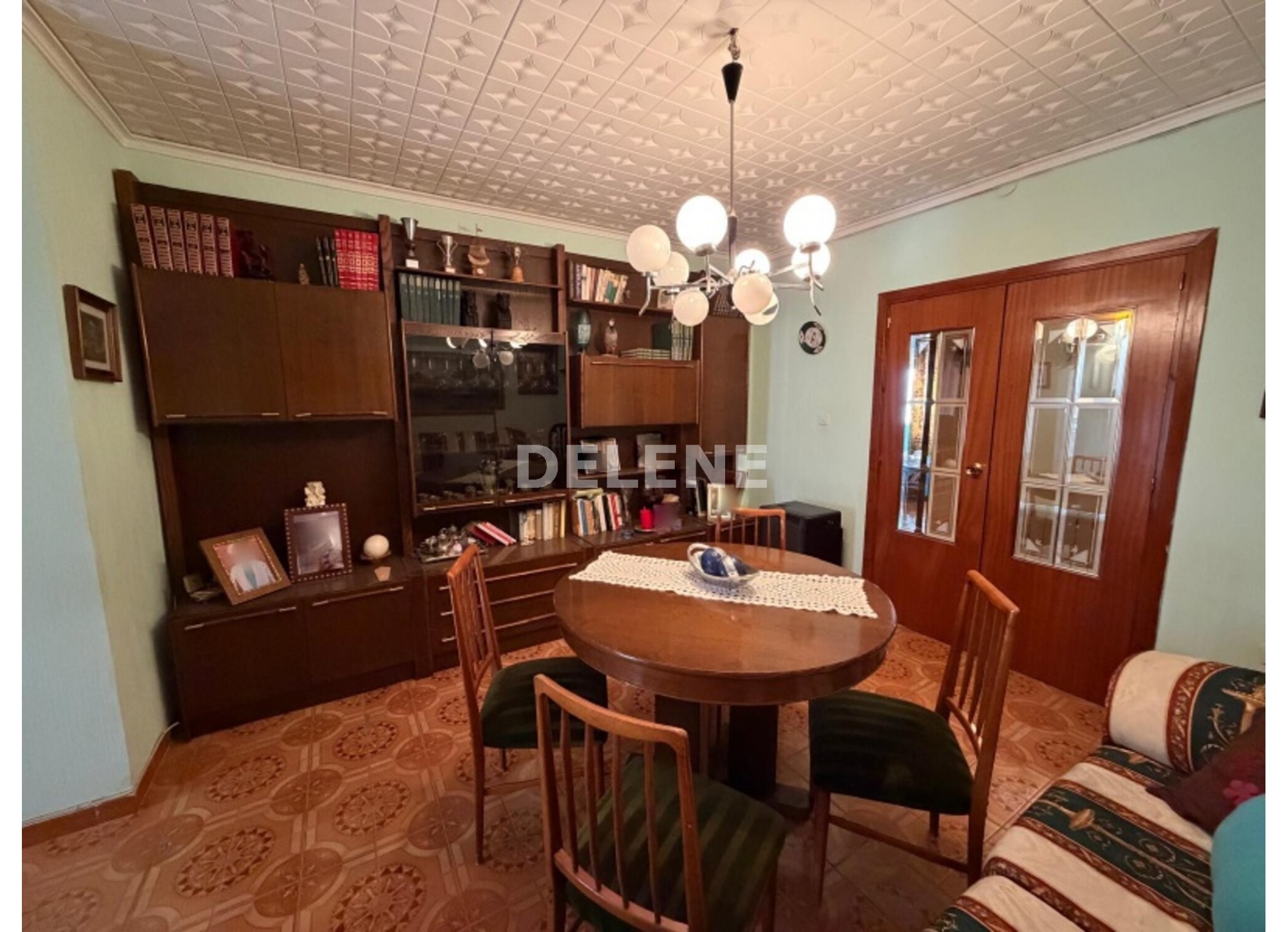 3016 PISO CON BALCÓN, ZONA MERCADONA