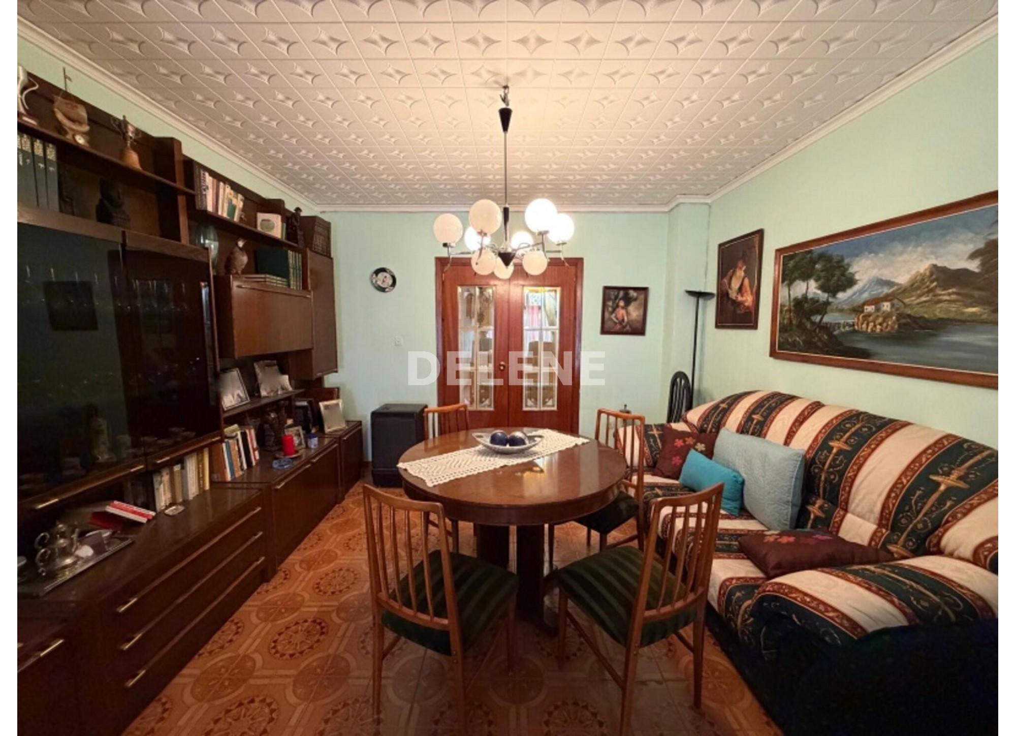 3016 PISO CON BALCÓN, ZONA MERCADONA