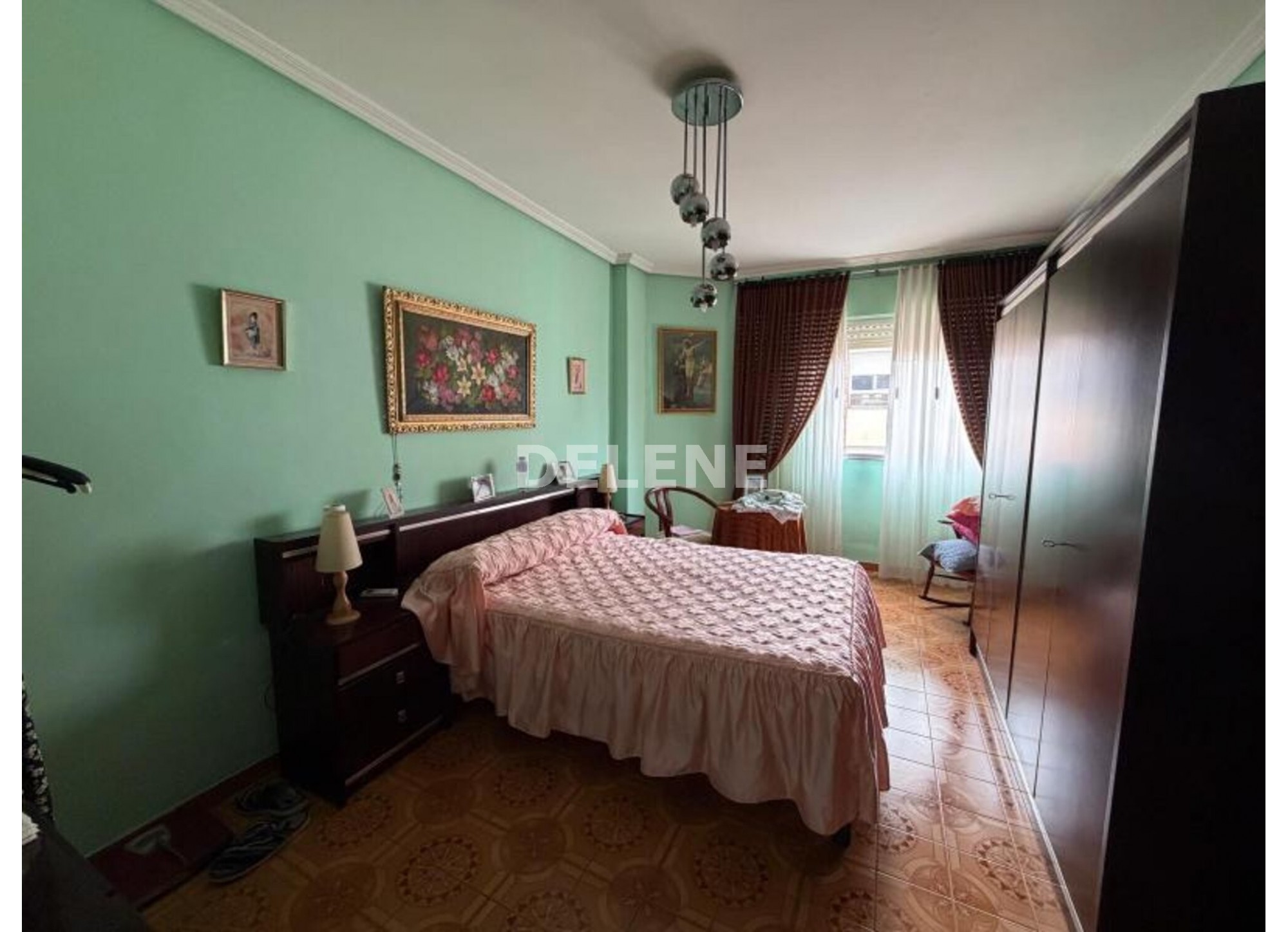 3016 PISO CON BALCÓN, ZONA MERCADONA