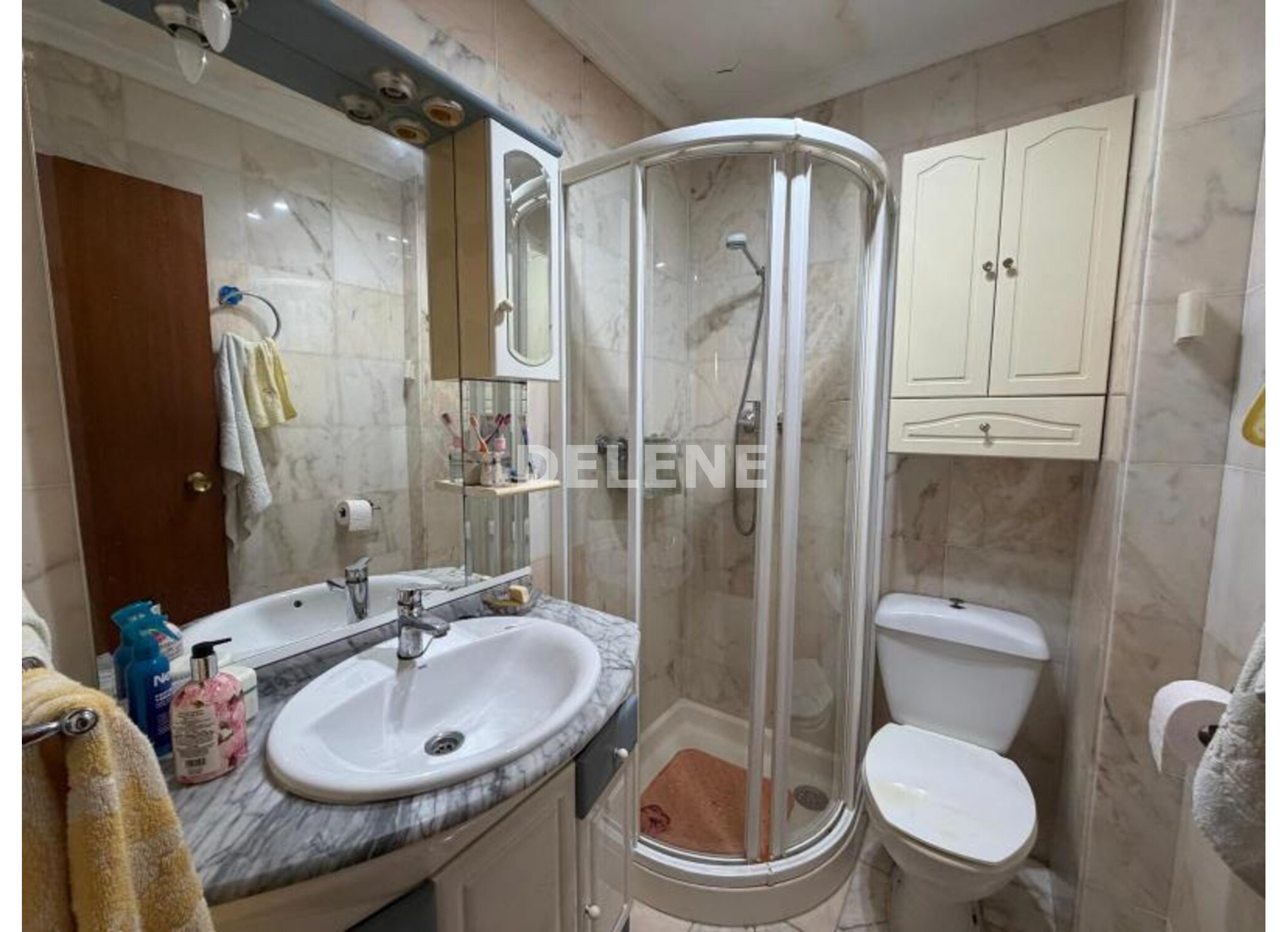 3016 PISO CON BALCÓN, ZONA MERCADONA