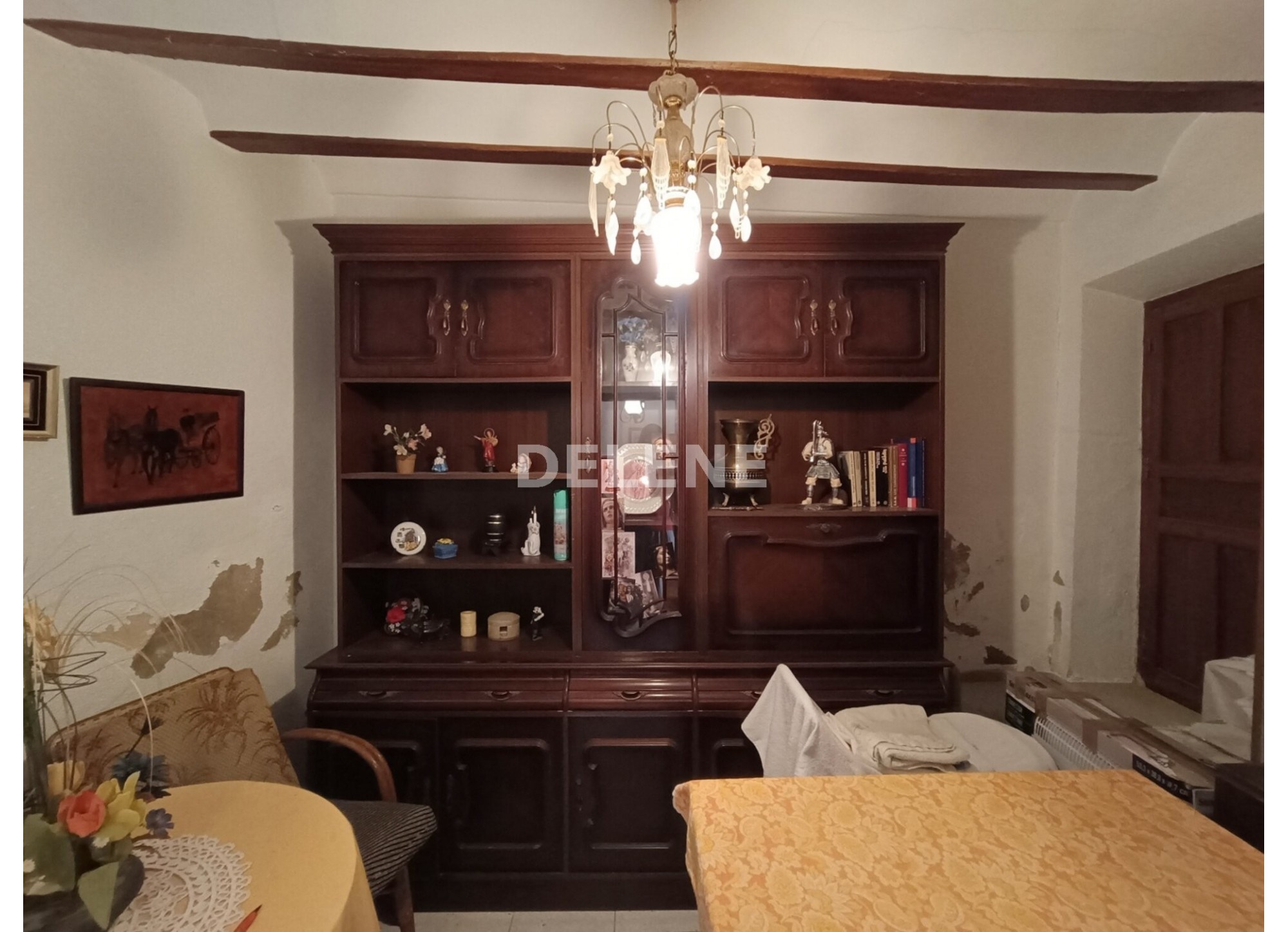 3019 CASA TRES PLANTAS, ZONA AYUNTAMIENTO
