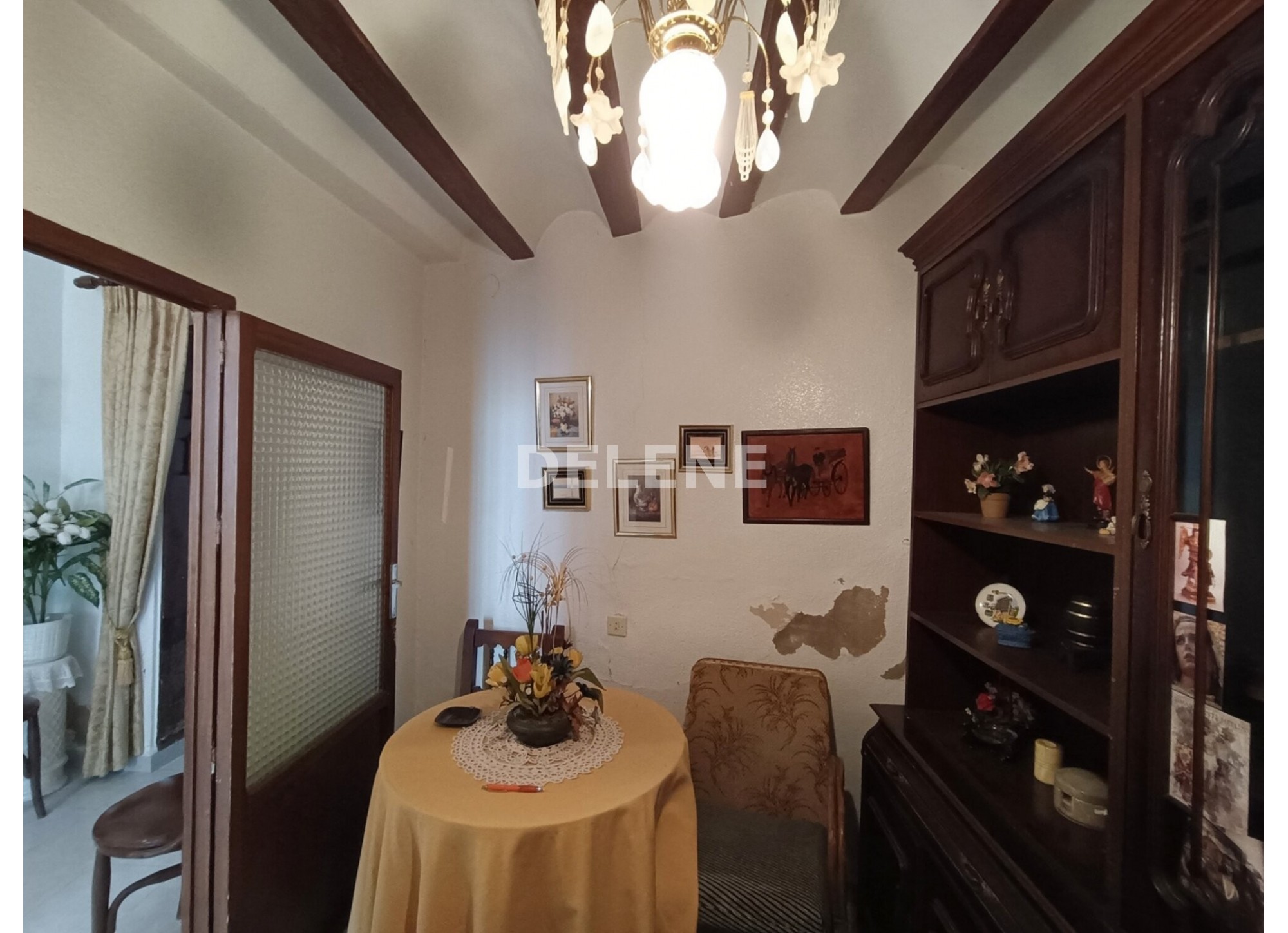 3019 CASA TRES PLANTAS, ZONA AYUNTAMIENTO