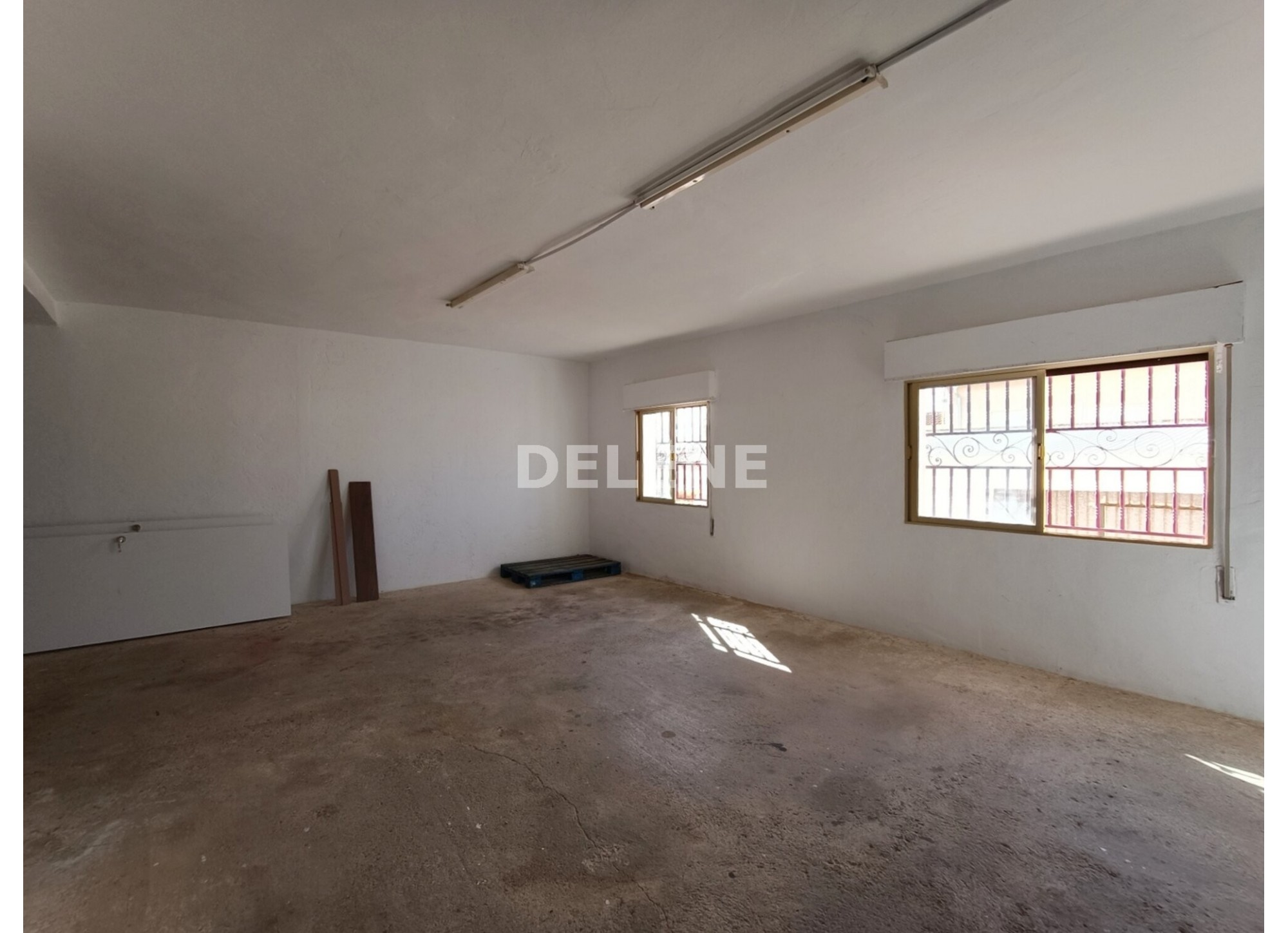 3020 CASA DE TRES PLANTAS, BARRIO DEL PINO