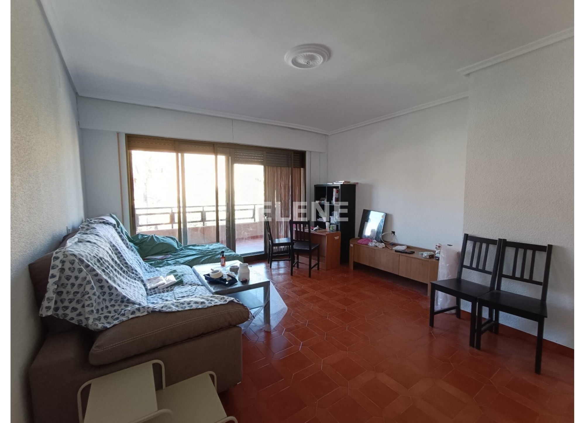 3023 PISO CON BALCON, ZONA GLORIETA
