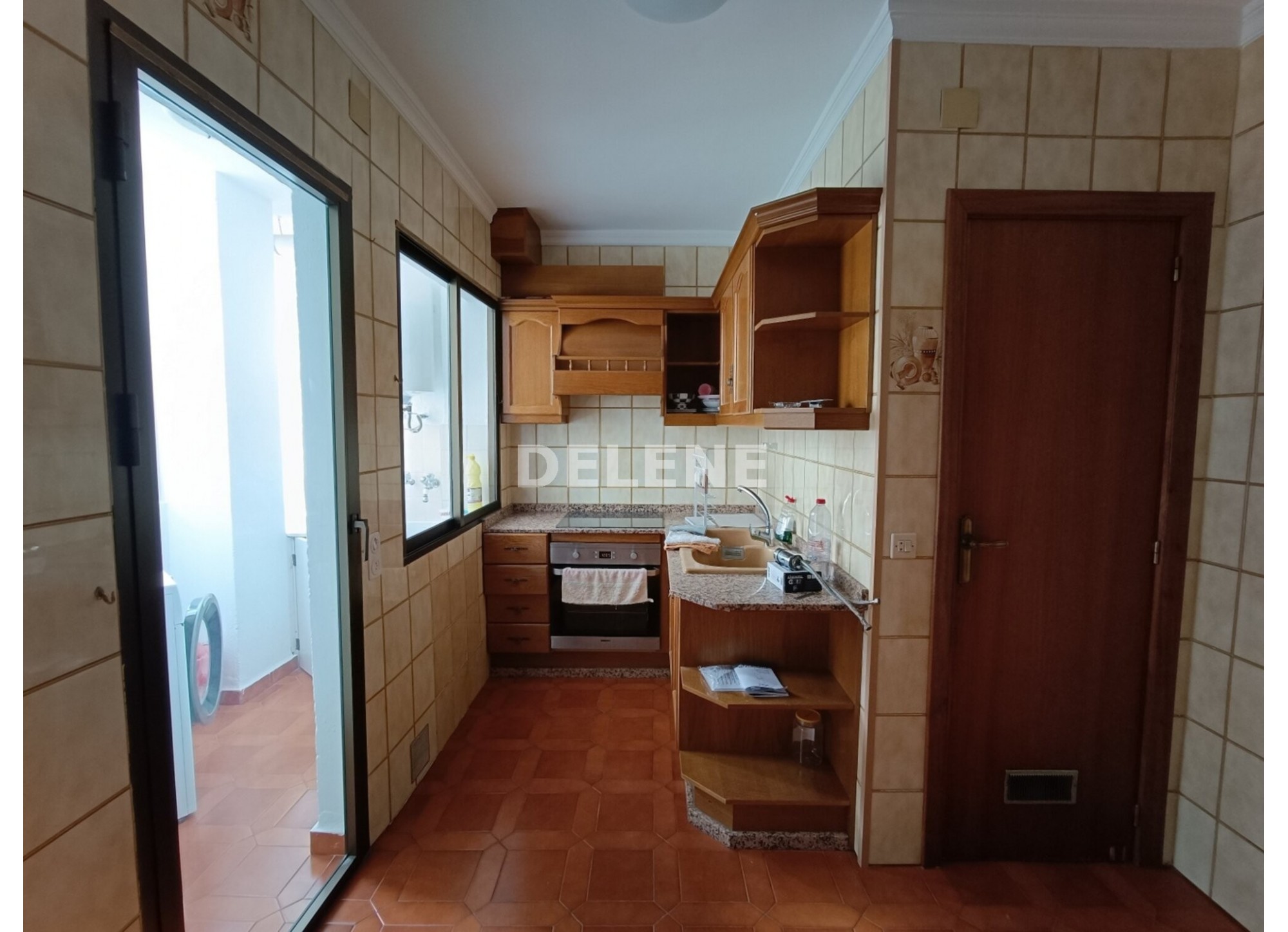3023 PISO CON BALCON, ZONA GLORIETA